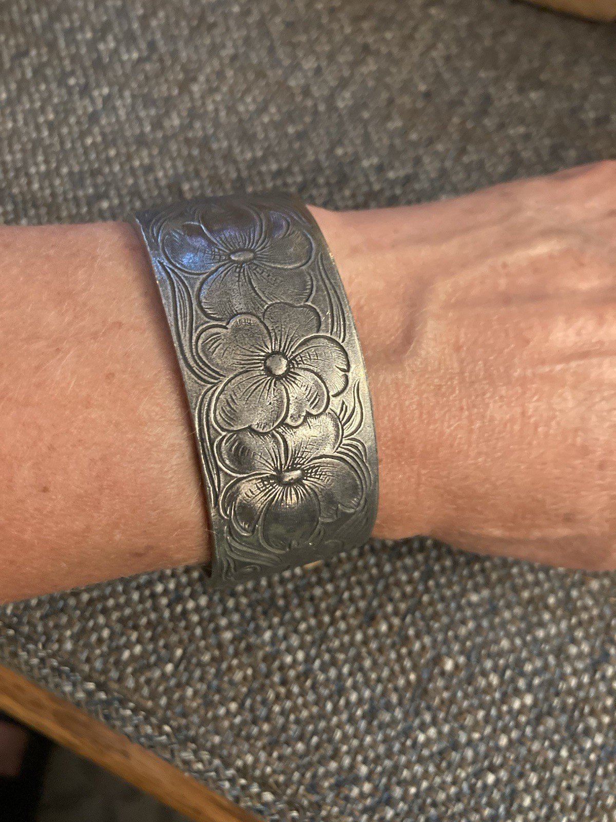 Vintage Salisbury Pewter Cuff Bracelet Engraved Flowers birth month “July”