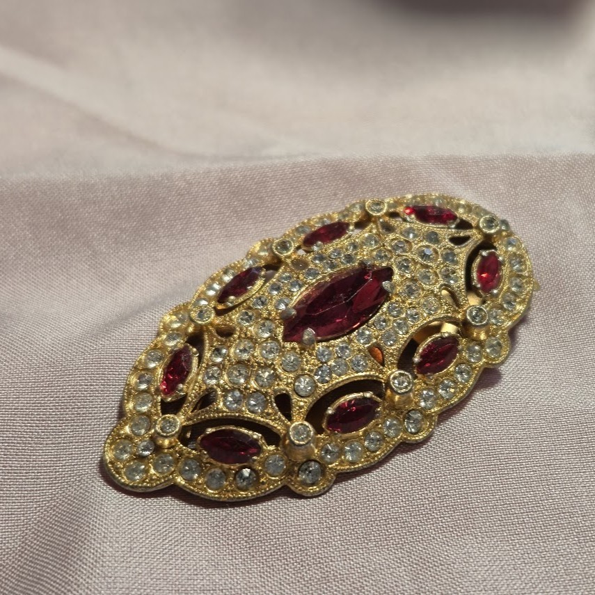 2.5 Inch Fur Dress Clip Vintage 1950 Gold Tone with Red Marquise Clear Round gem