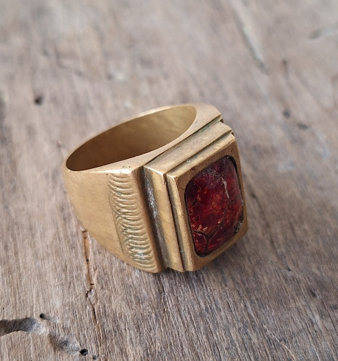 Soviet Prison Art Ring, USSR Inmate Folk Art, Plexiglass Brass Signet Ring