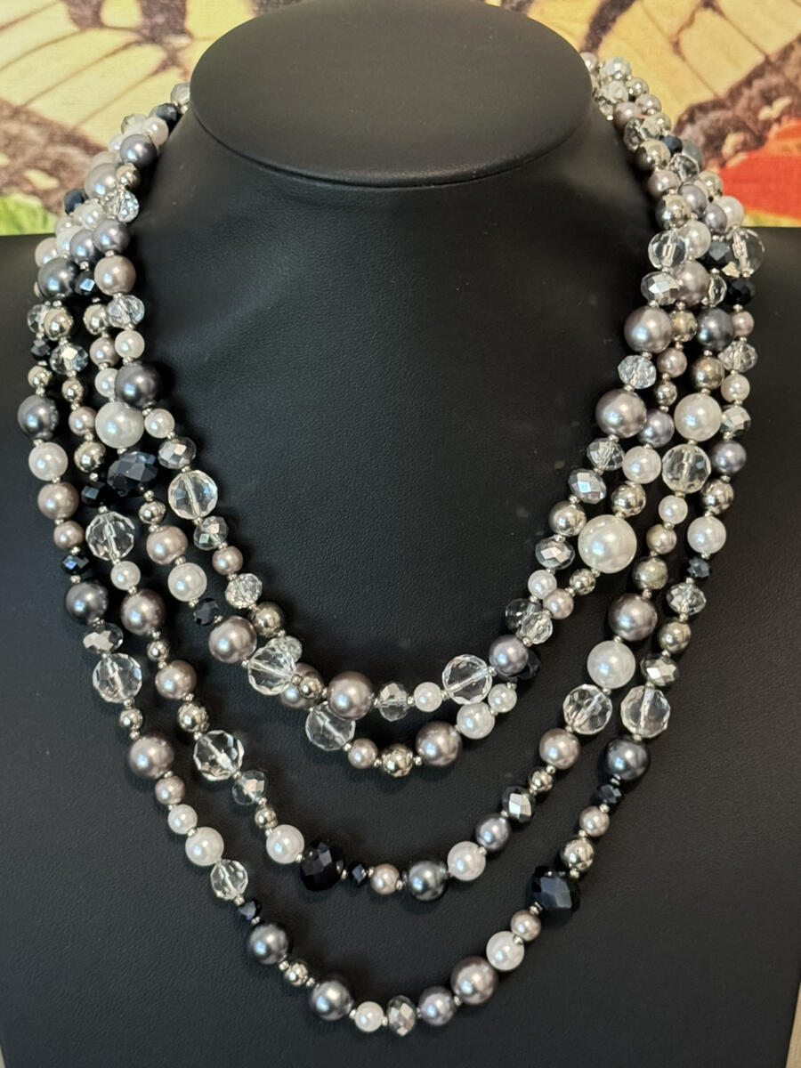 Vintage Signed Cookie Lee Glass Bead Faux Pearl Multi Strand Necklace