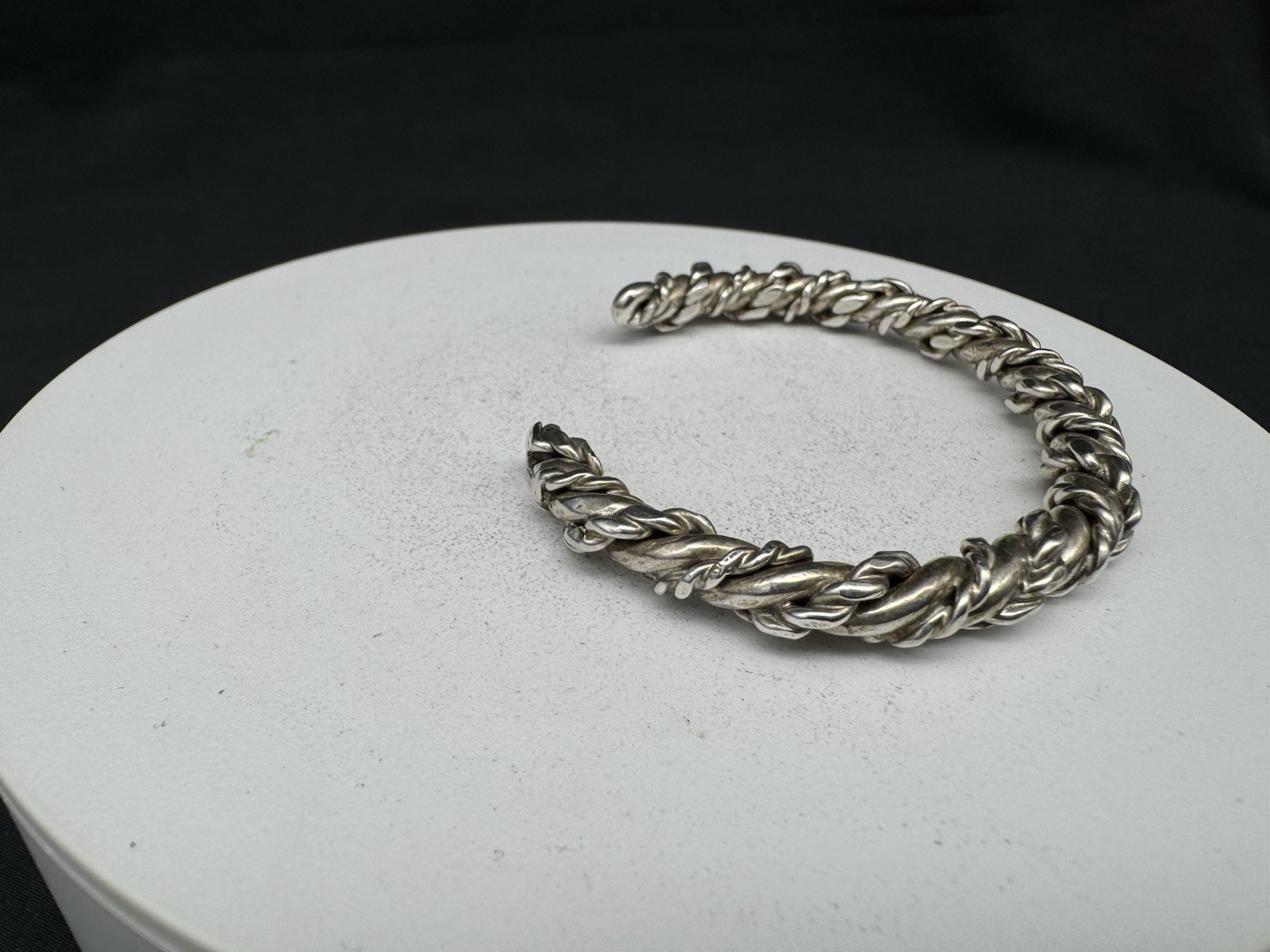 VINTAGE STERLING SILVER TWIST WIRE CUFF BRACELET, 30 grams