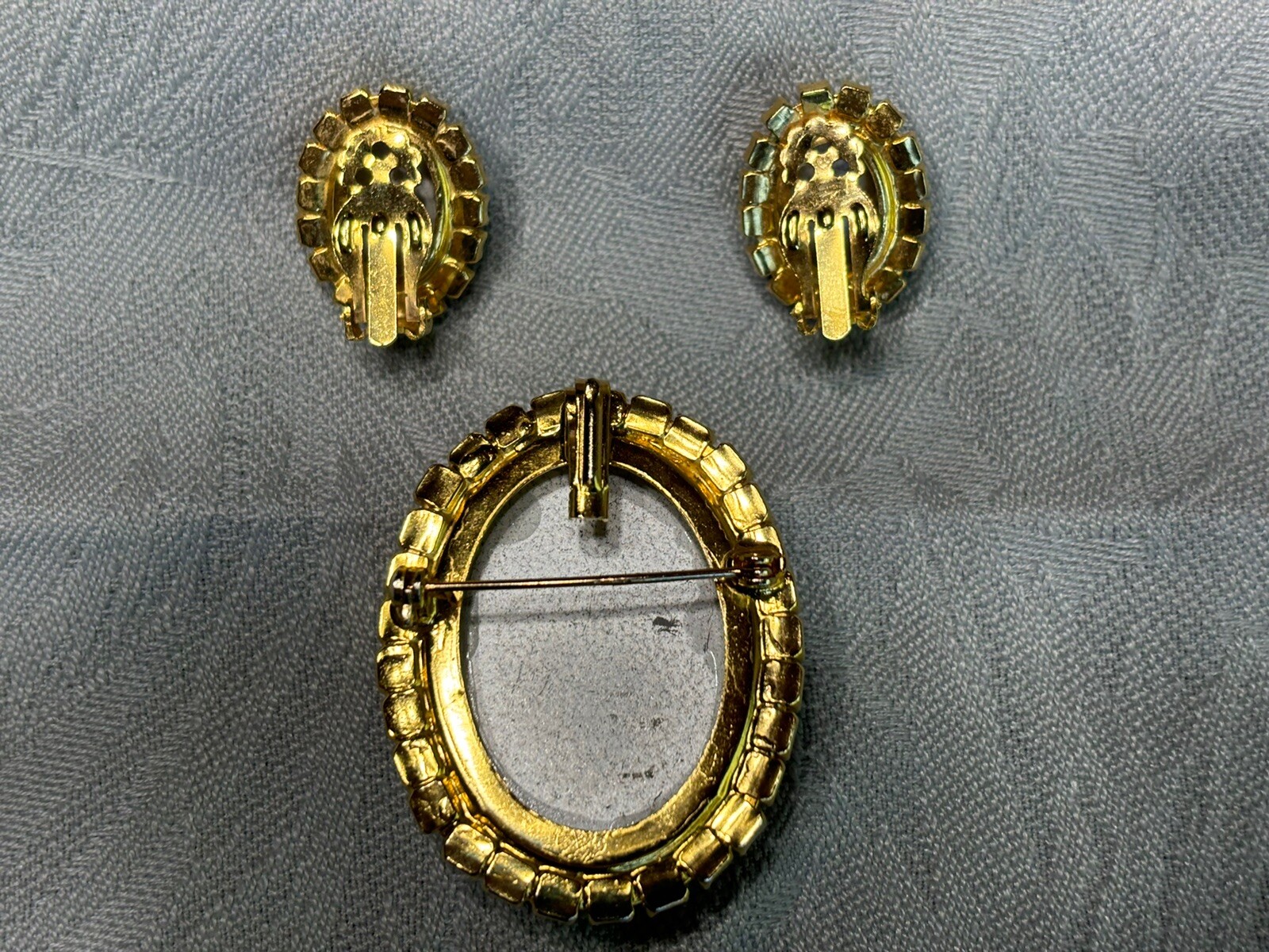 Vintage 1960’s JULIANA D&E Geode AB Rhinestone Brooch Pendant Matching Earrings