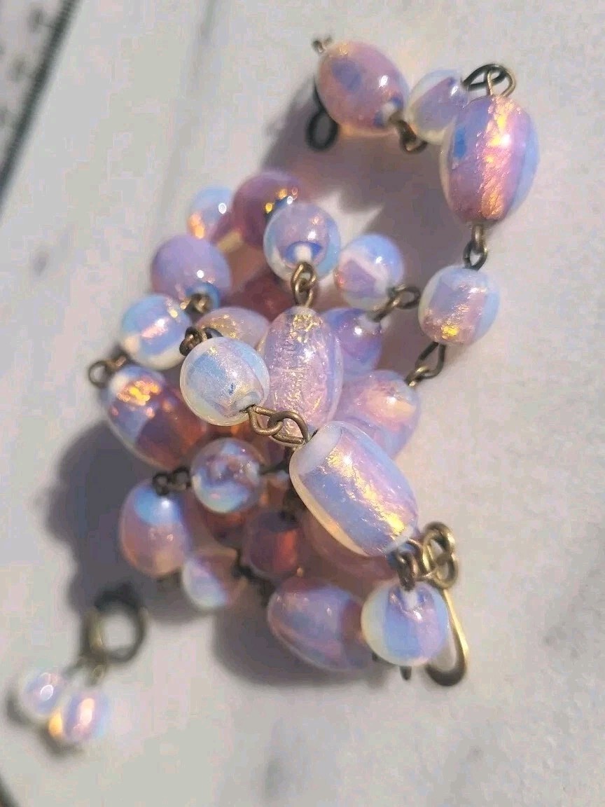 RARE ANTIQUE FIREY OPAL GOLD FOIL MILKY LILAC PINK GLASS BEAD WIRE NECKLACE SET