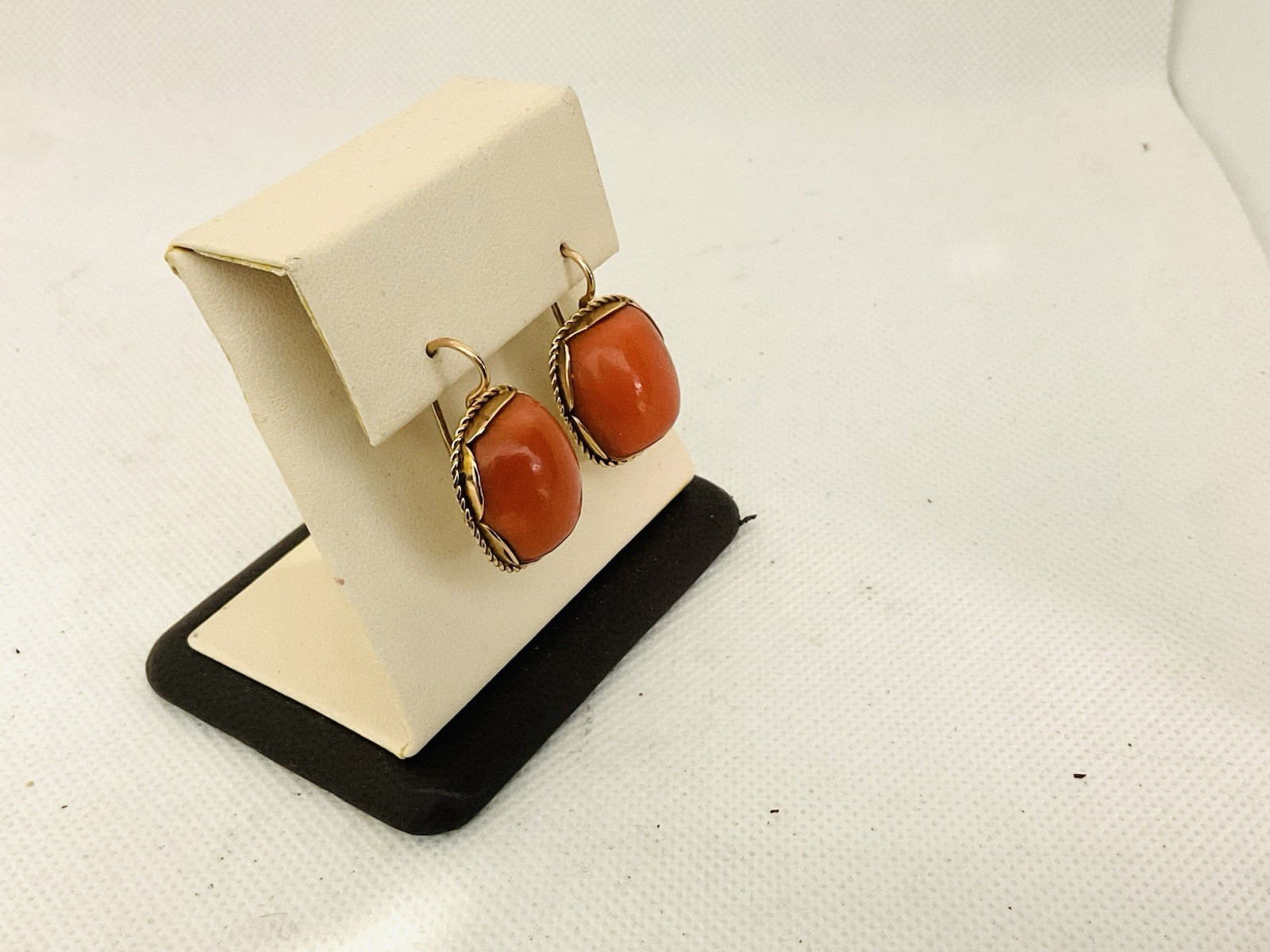 Vintage 14k Gold Natural Red Coral Cabochon Earrings