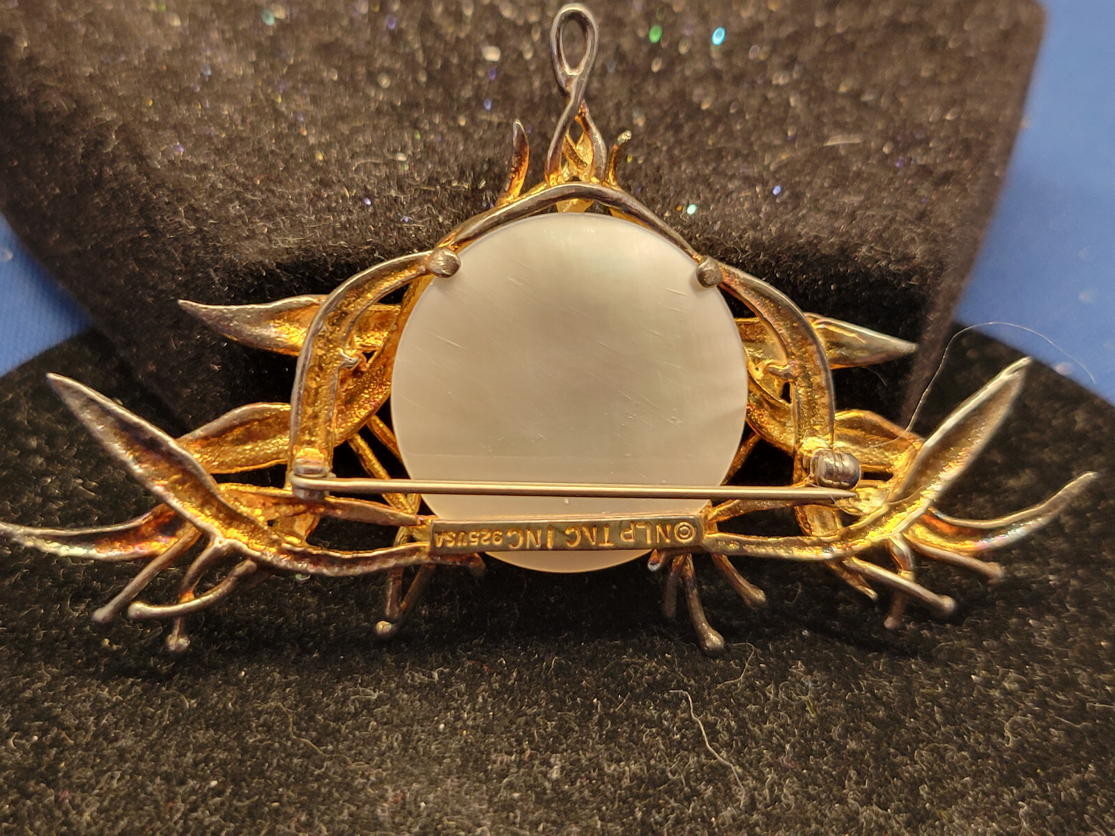 Brooch Pin Metal and Oyster Shell 008