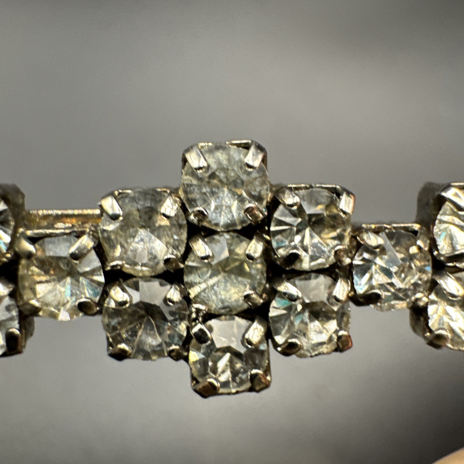 Vintage 1940s Long Ice Rhinestone Geometric Bar Pin 7.3cm Silver Tone C Clasp