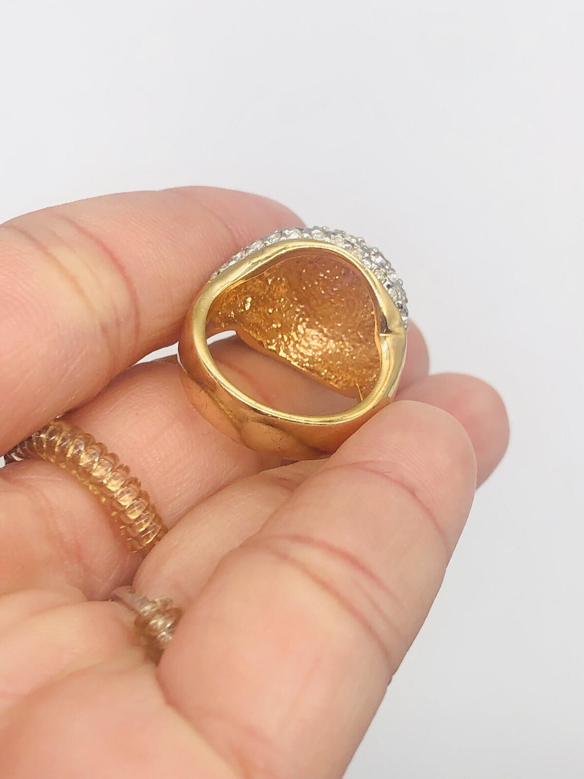 Vtg Gold Tone Black Onyx ? Clear Glass Rhinestone Cocktail Birthstone Ring Sz 6
