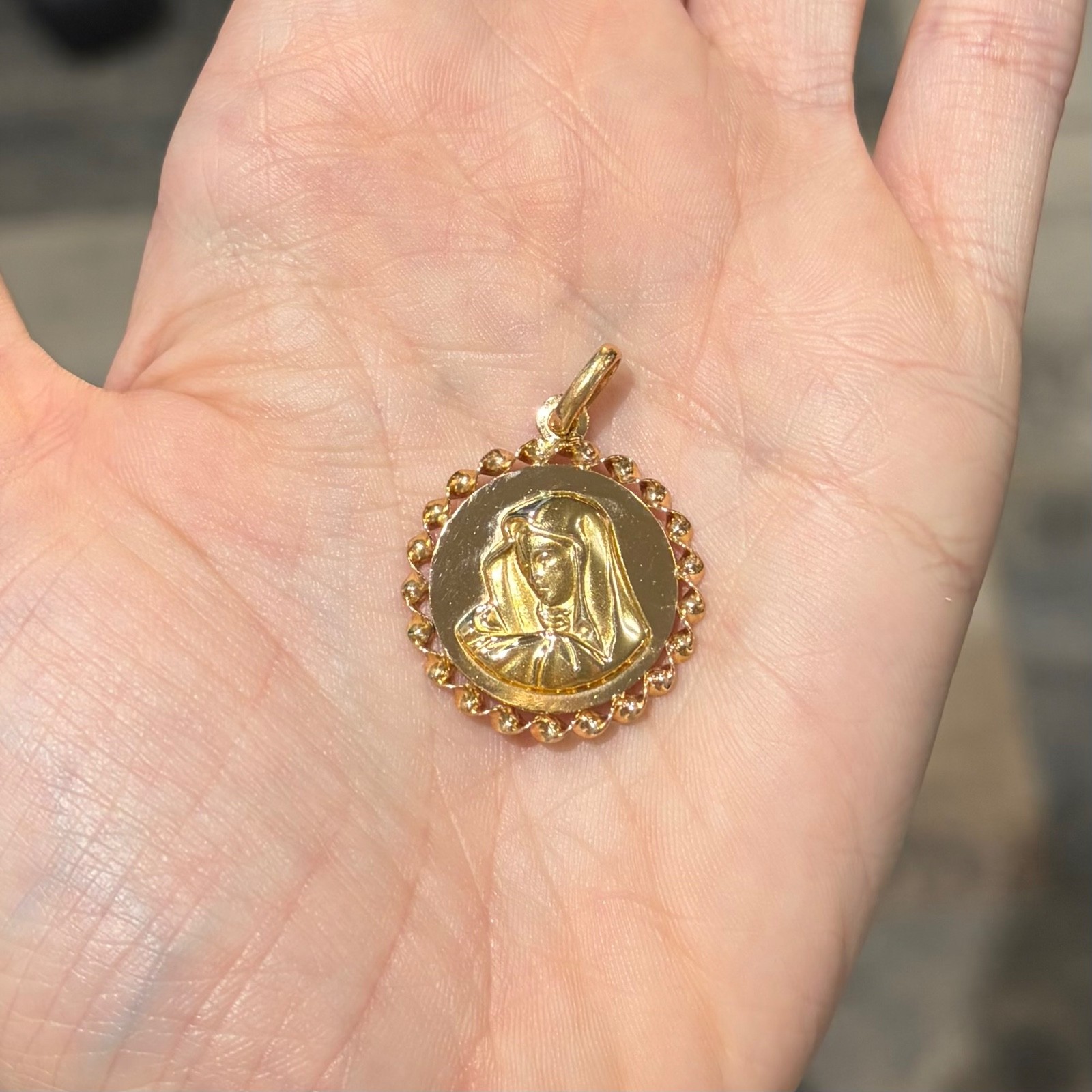 Solid 18k Rose Gold Mother Sorrows Madonna Medal Charm Pendant Rope Frame Italy