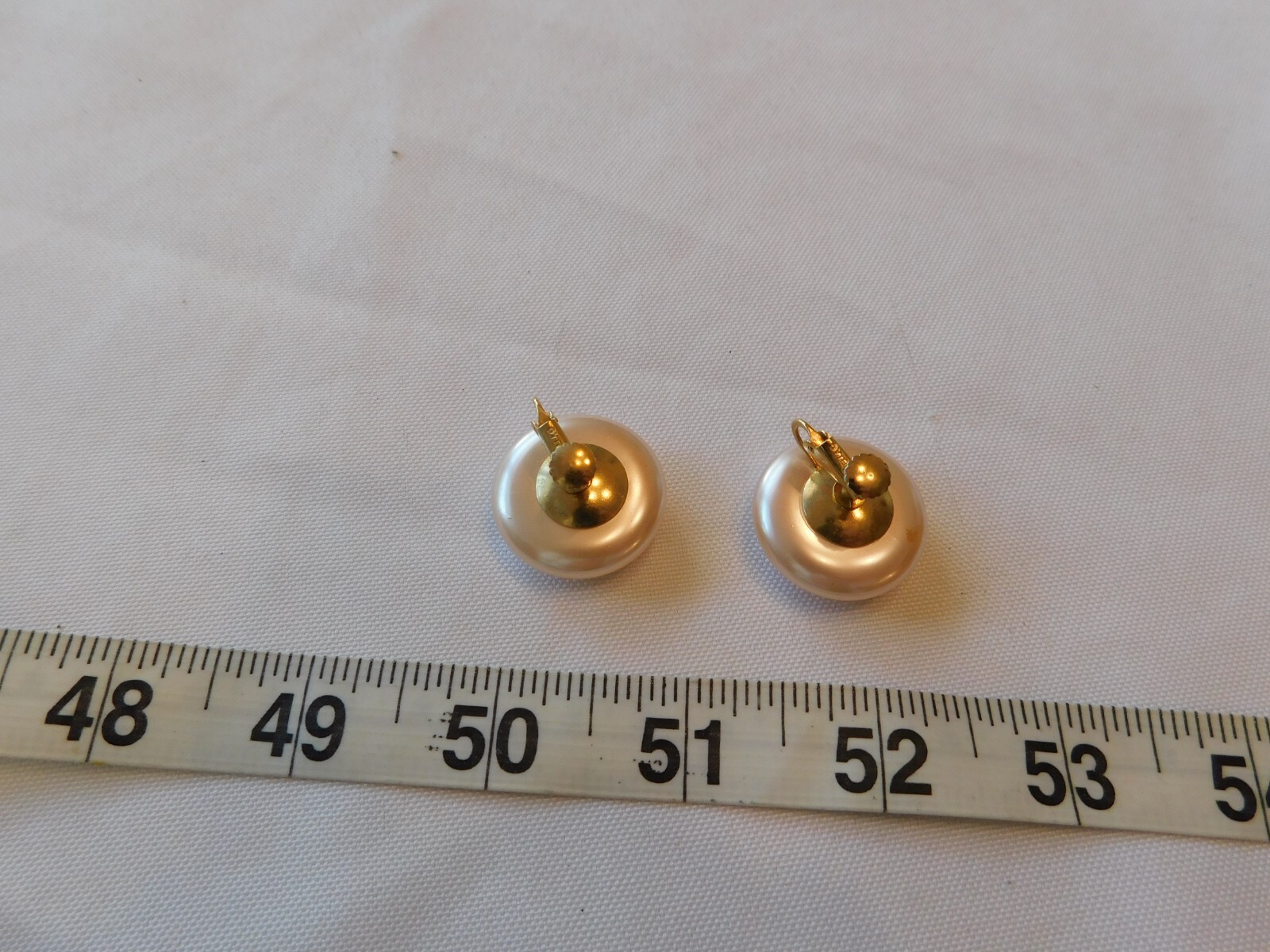 Clip on earrings Round Off White to Lt Pink non pieced ears costume