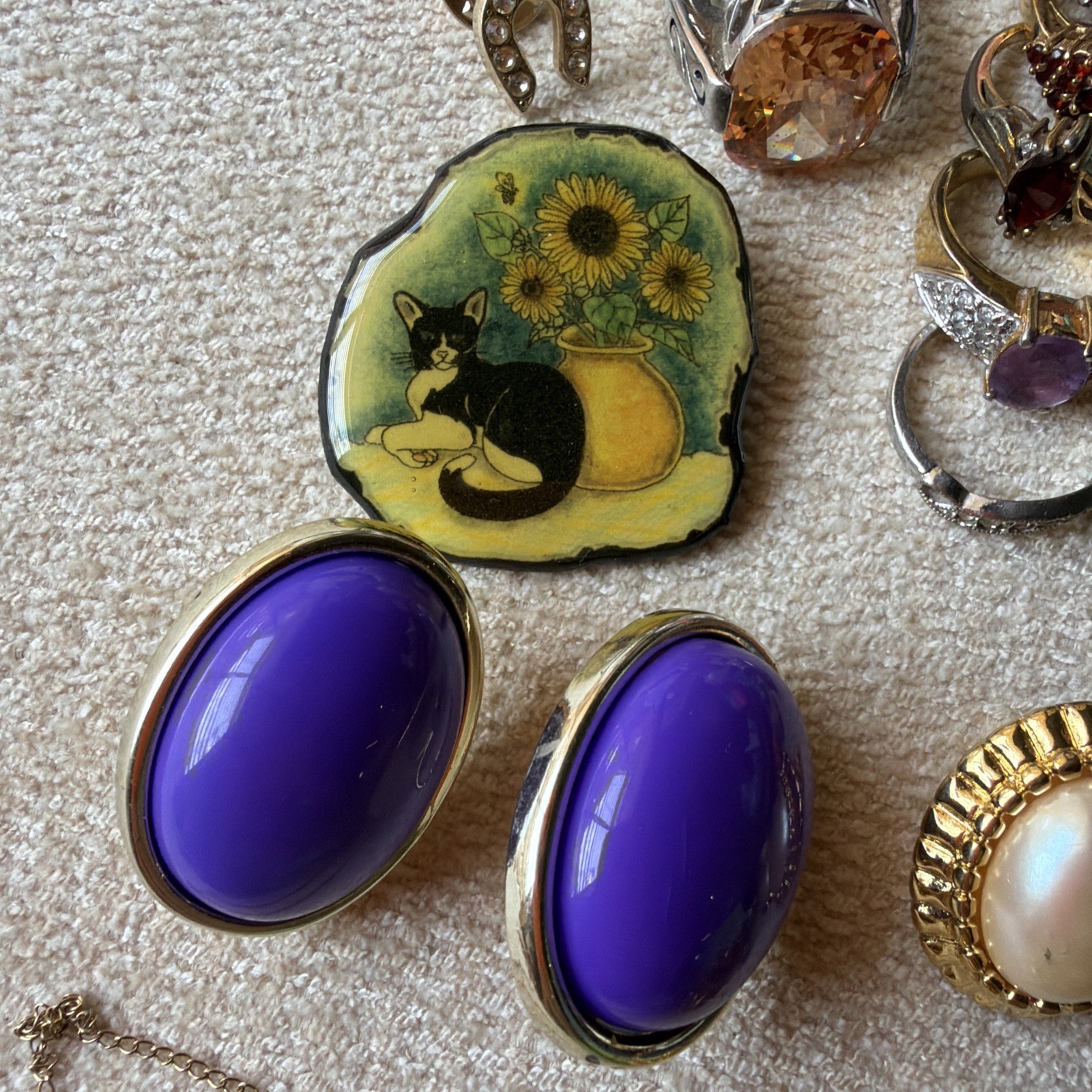 Mixed Jewelry lot of 26 Vintage and modern Estate Sale Find