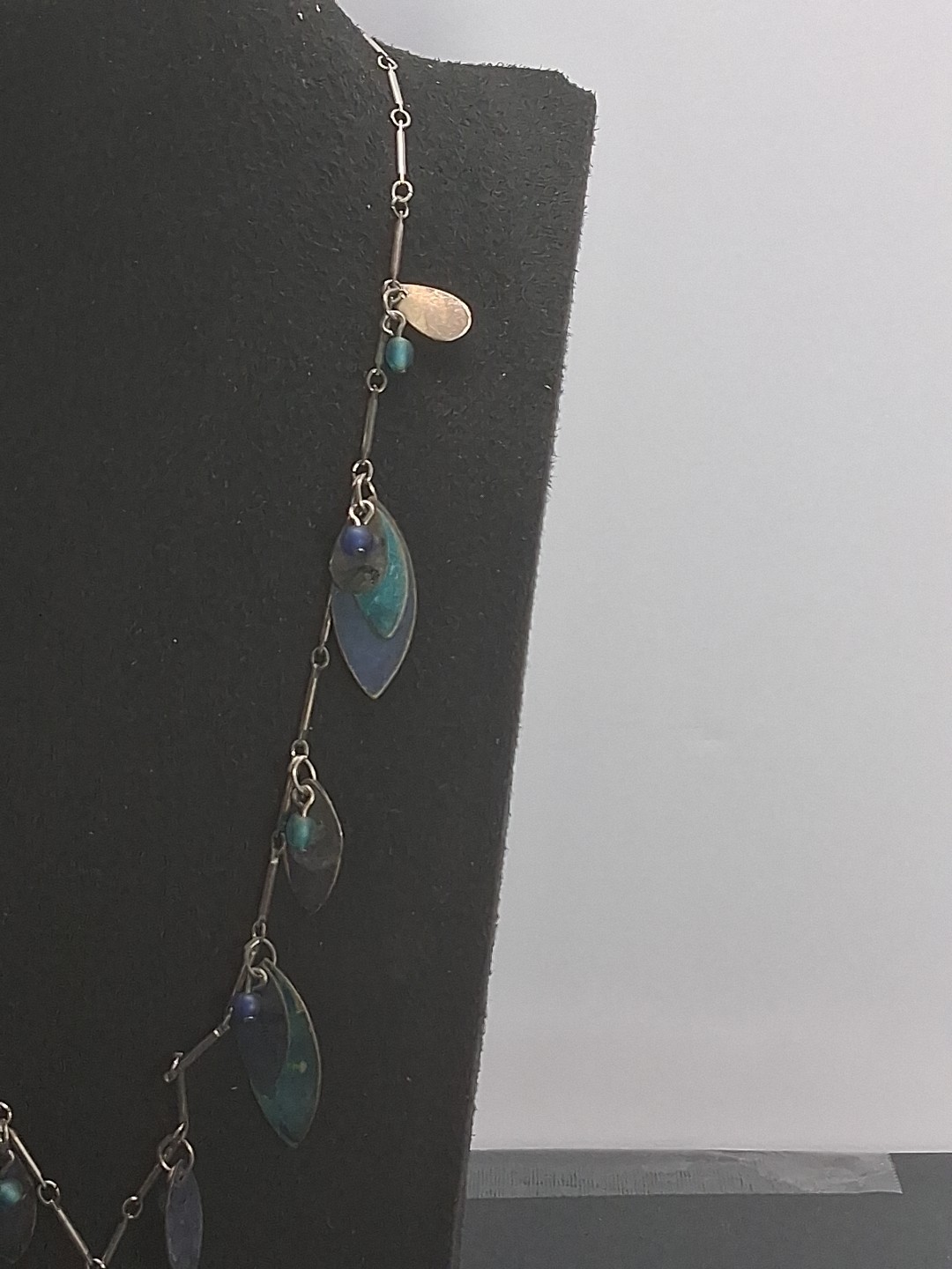 Vintage Niobium Teal & Blue Leaf Charm Station Necklace Bohemian Modernist…