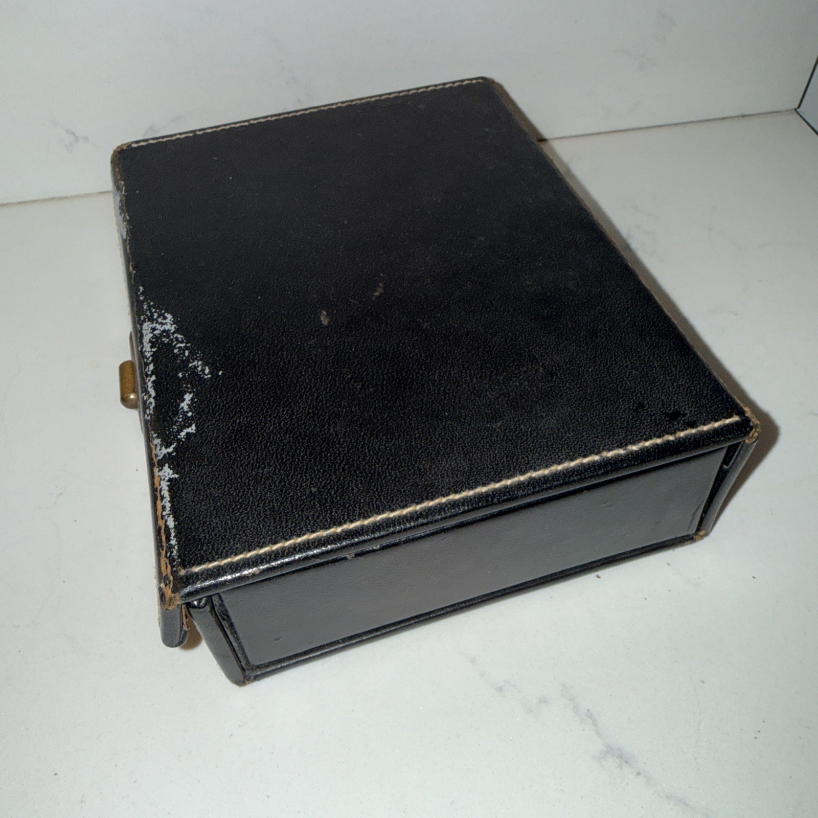 Vintage Men’s Cufflinks, Tie Bars, Money Clips & Storage Case