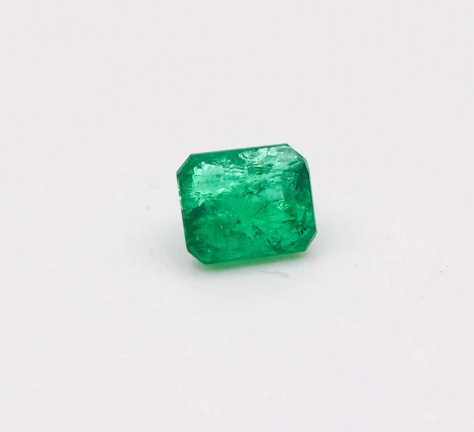 GIA CERTIFIED Emerald Rectangular Shape Vivid Green 1.50 Carats GIA-6223072276