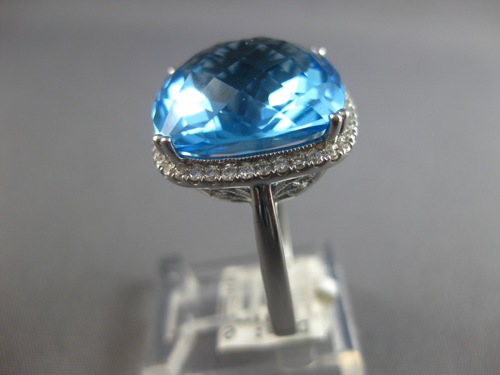 EXTRA LARGE 15.70CT DIAMOND & AAA BLUE TOPAZ 14K WHITE GOLD CUSHION & ROUND RING