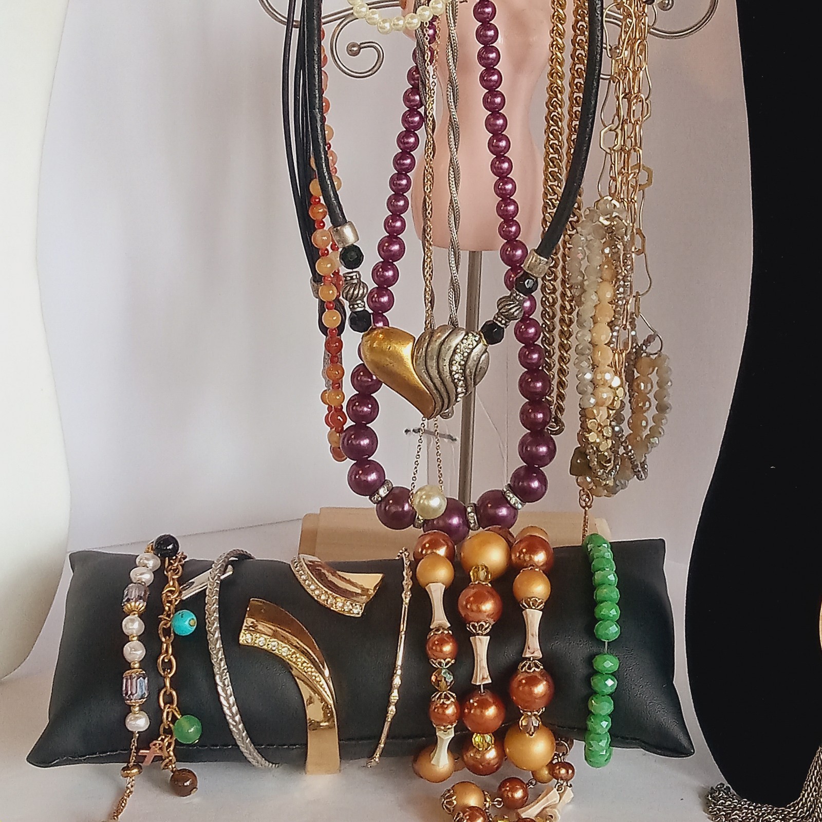 50 Pc Vintage to now Jewelry lot Necklaces Bracelets Earrings Brooches Rings