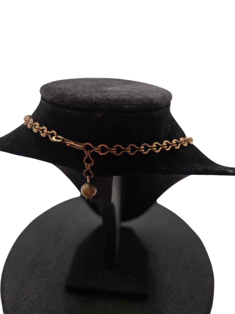 Gold‑Tone Filigree Necklace Ornate Links Black Glass Unmarked Statement Piece