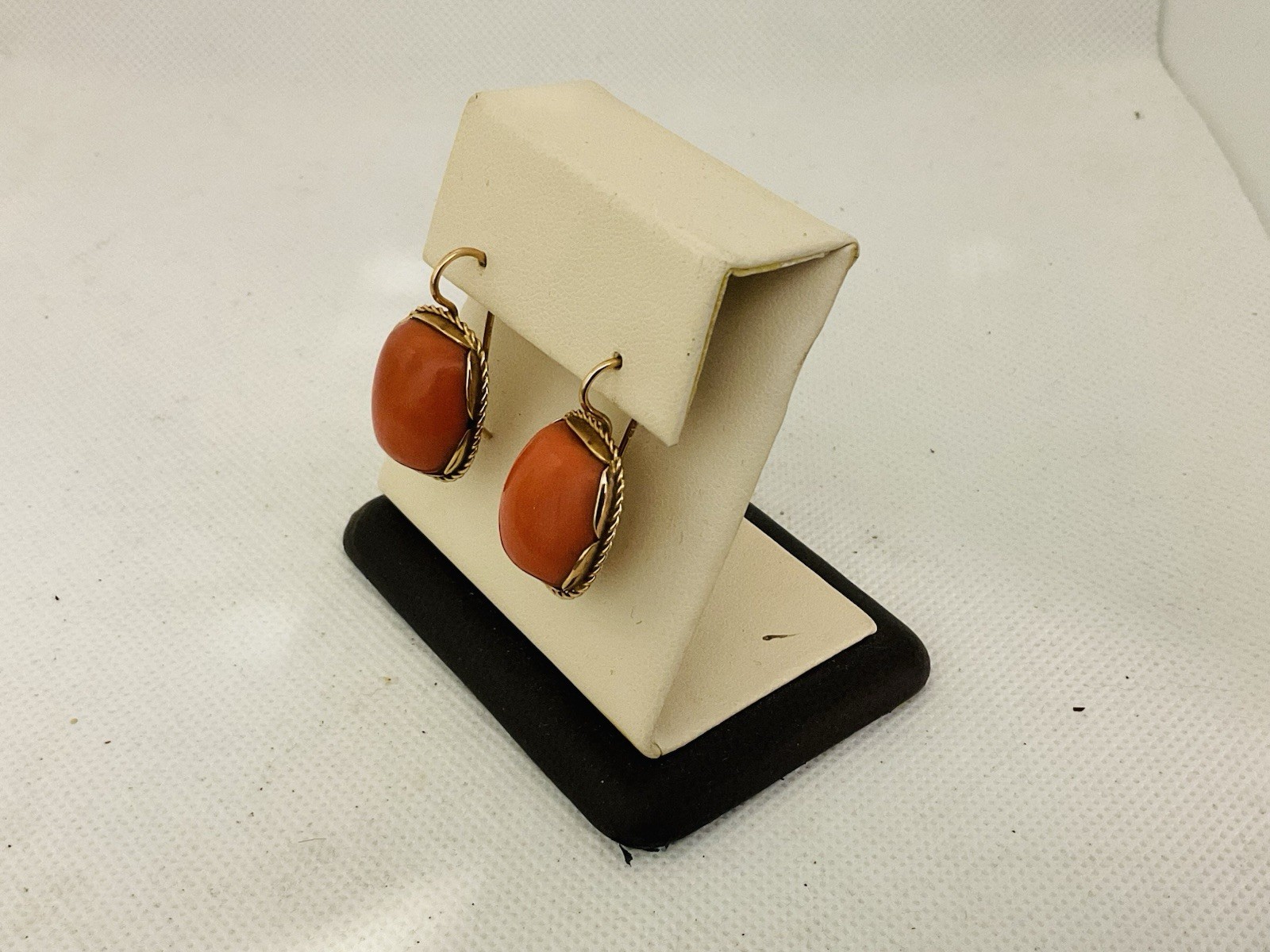 Vintage 14k Gold Natural Red Coral Cabochon Earrings