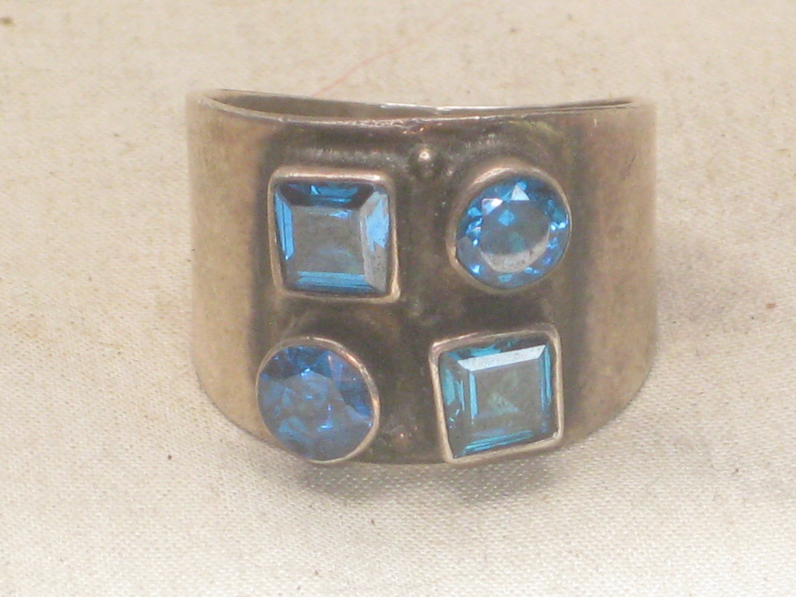 vintage sterling silver ring size 6 polished faceted blue inlaid gemstone jewel