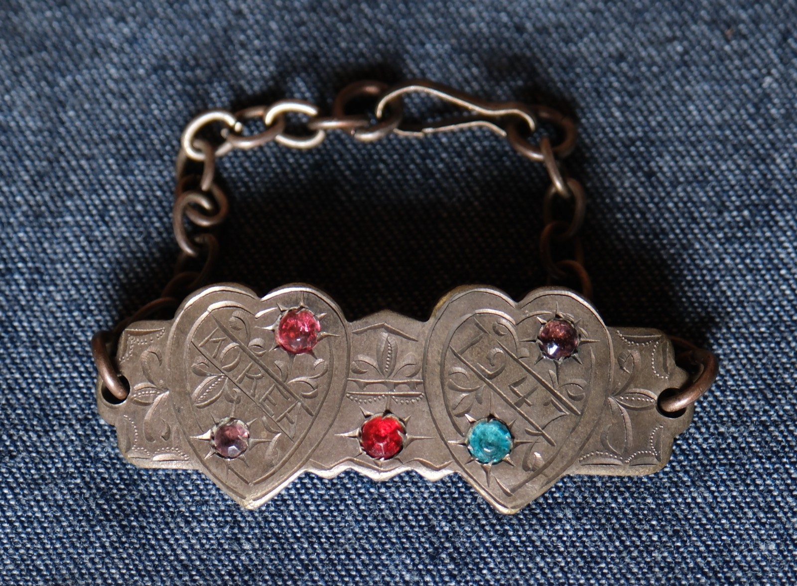 Vtg Post WWII 1940’s 1947 Occupied Korea War Jeweled Souvenir Hearts ID Bracelet