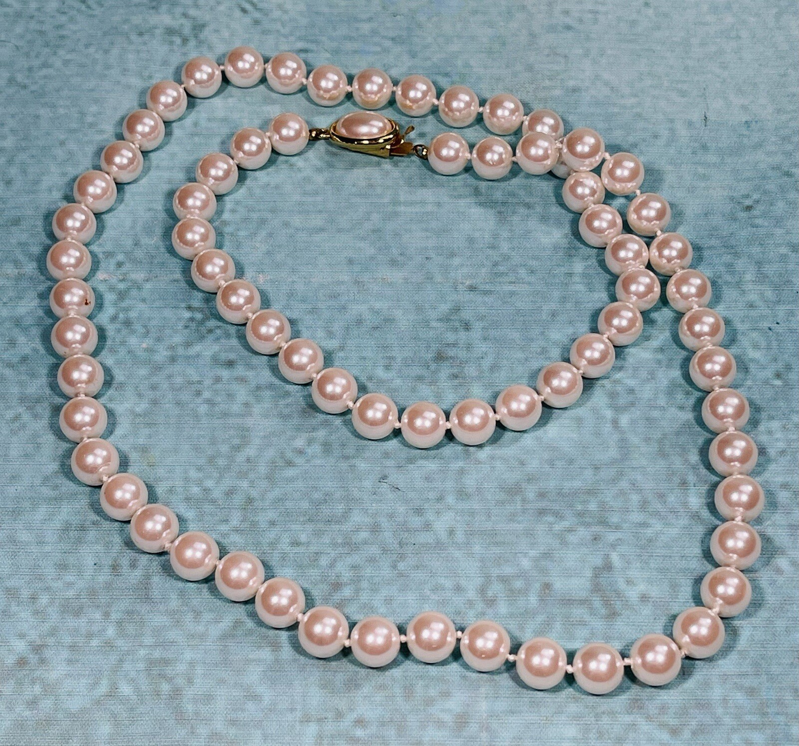 CAROLEE HIGH QUALITY Vintage Faux PEARL 31” OPERA LENGTH Necklace BEAUTIFUL!!