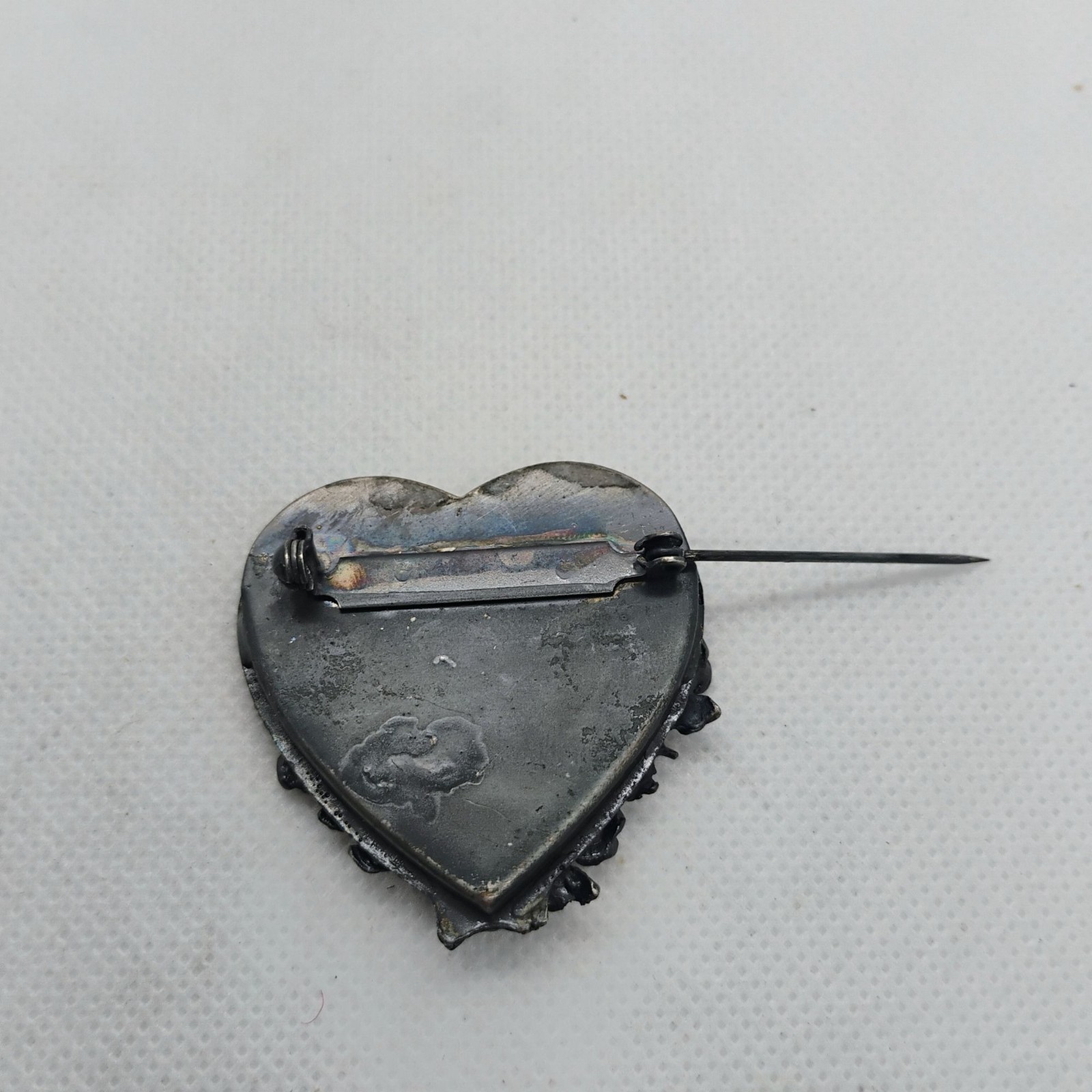 Vtg Pewter Heart Shaped Roses Adorned Picture Photo Frame Brooch w/Little Girl