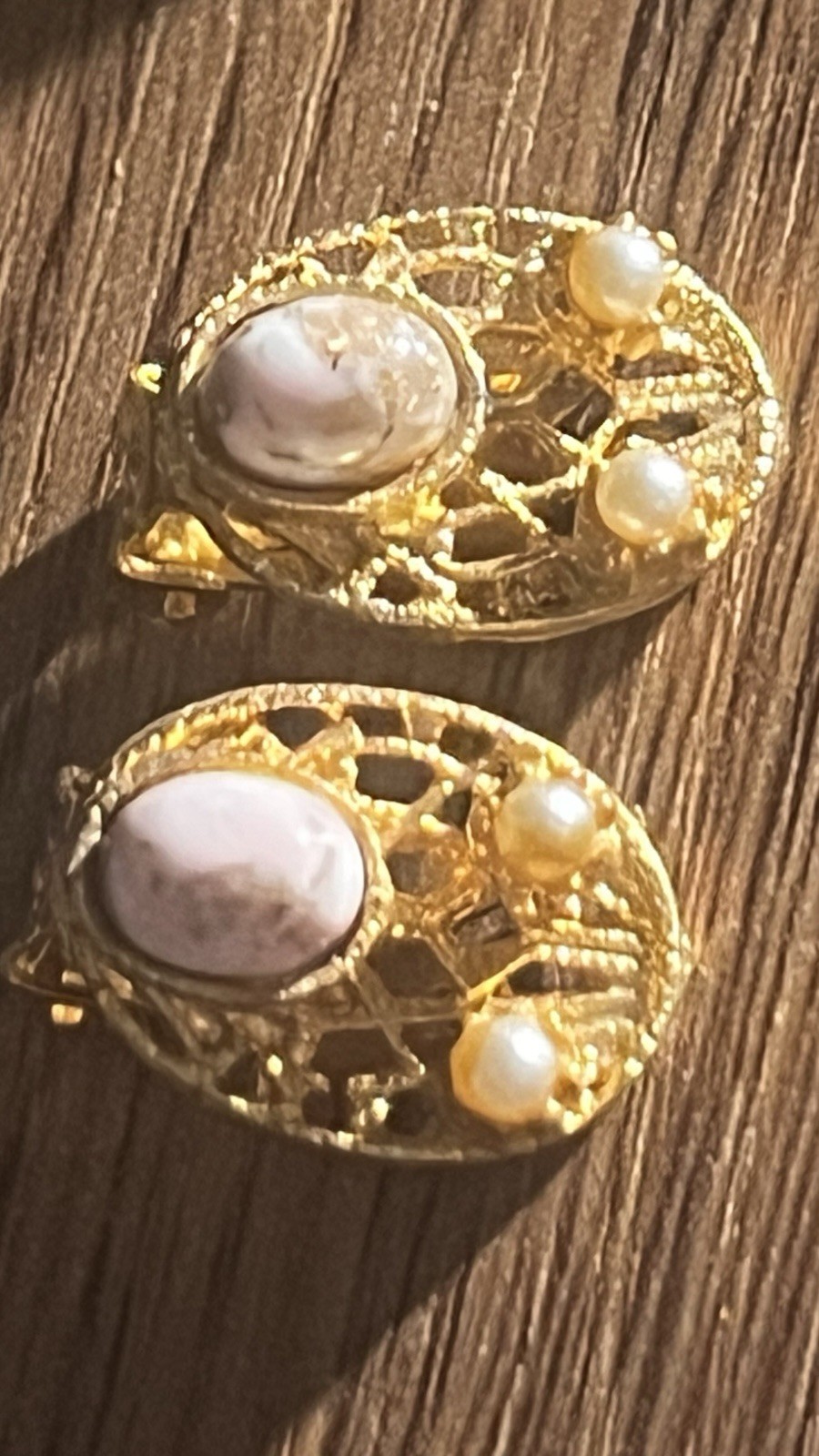 Lot -10 CLUSTER BEADED’ CLIP ON EARRINGS Pinks/purples/white/green gold Costume
