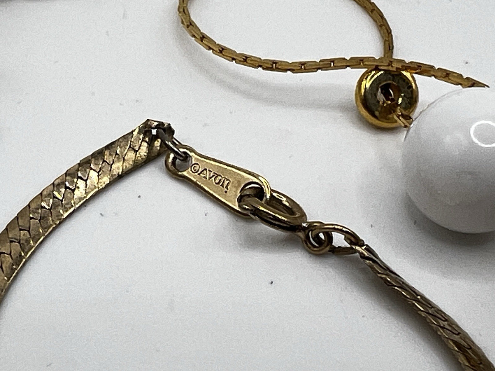 Vintage Jewelry Lot 8 Pieces Signed And Unsigned Monet Napier Avon All Wearable