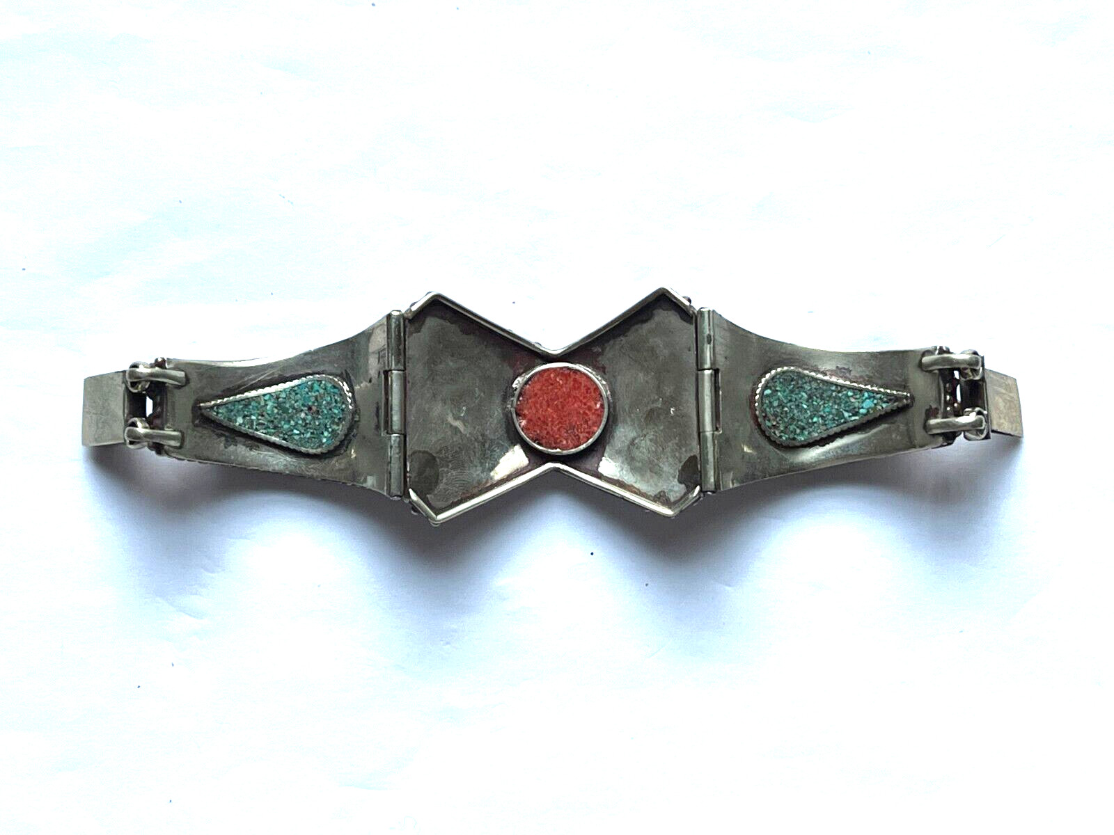 NEPALESE VINTAGE PRE OWNED TURQUOISE CORAL SILVER PLATED HINDGE BRACELET