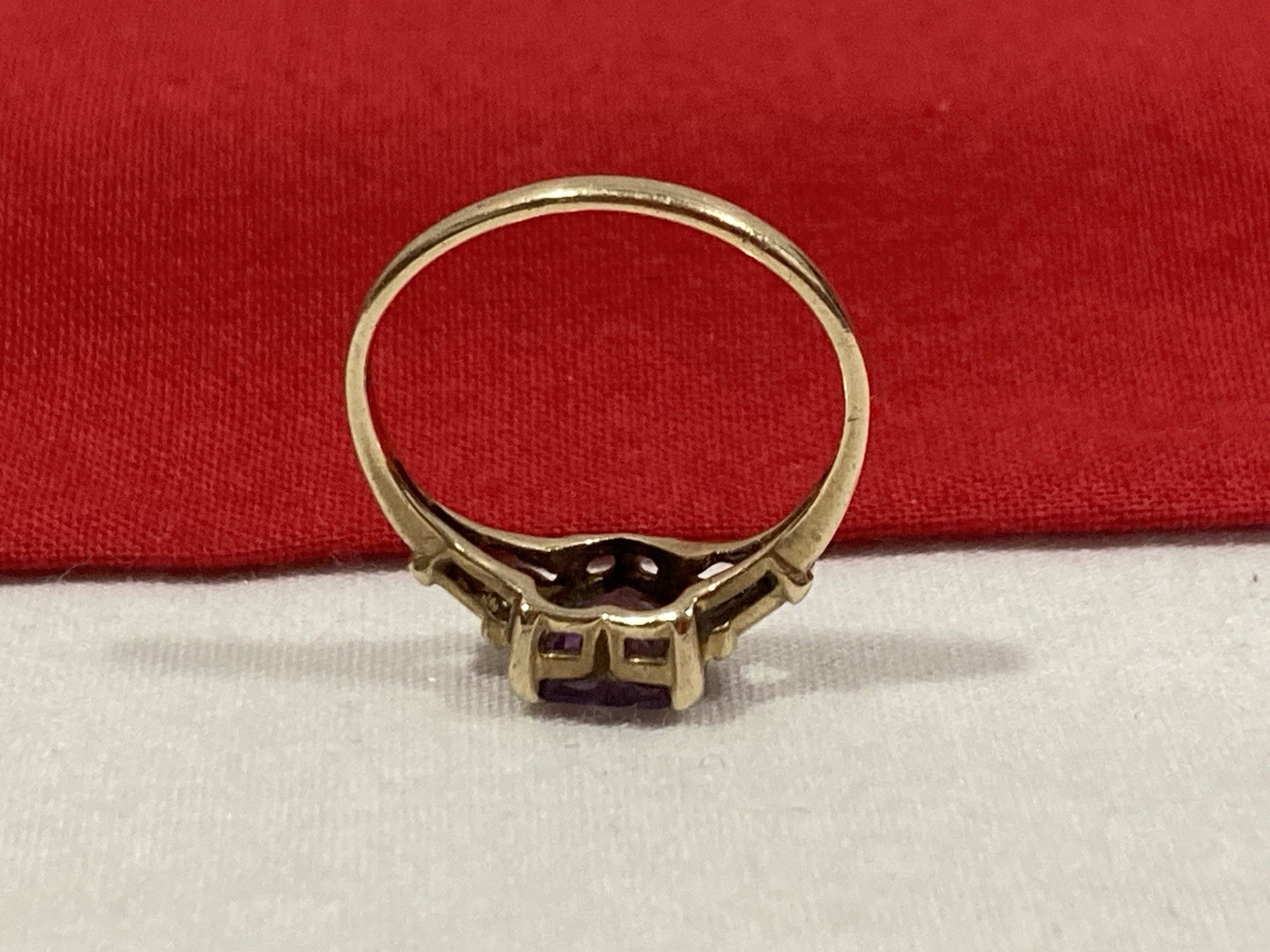 Vintage ROMANY 10k Solid Yellow Gold Heart Shape Amethyst Stone Ring SIZE 4.25
