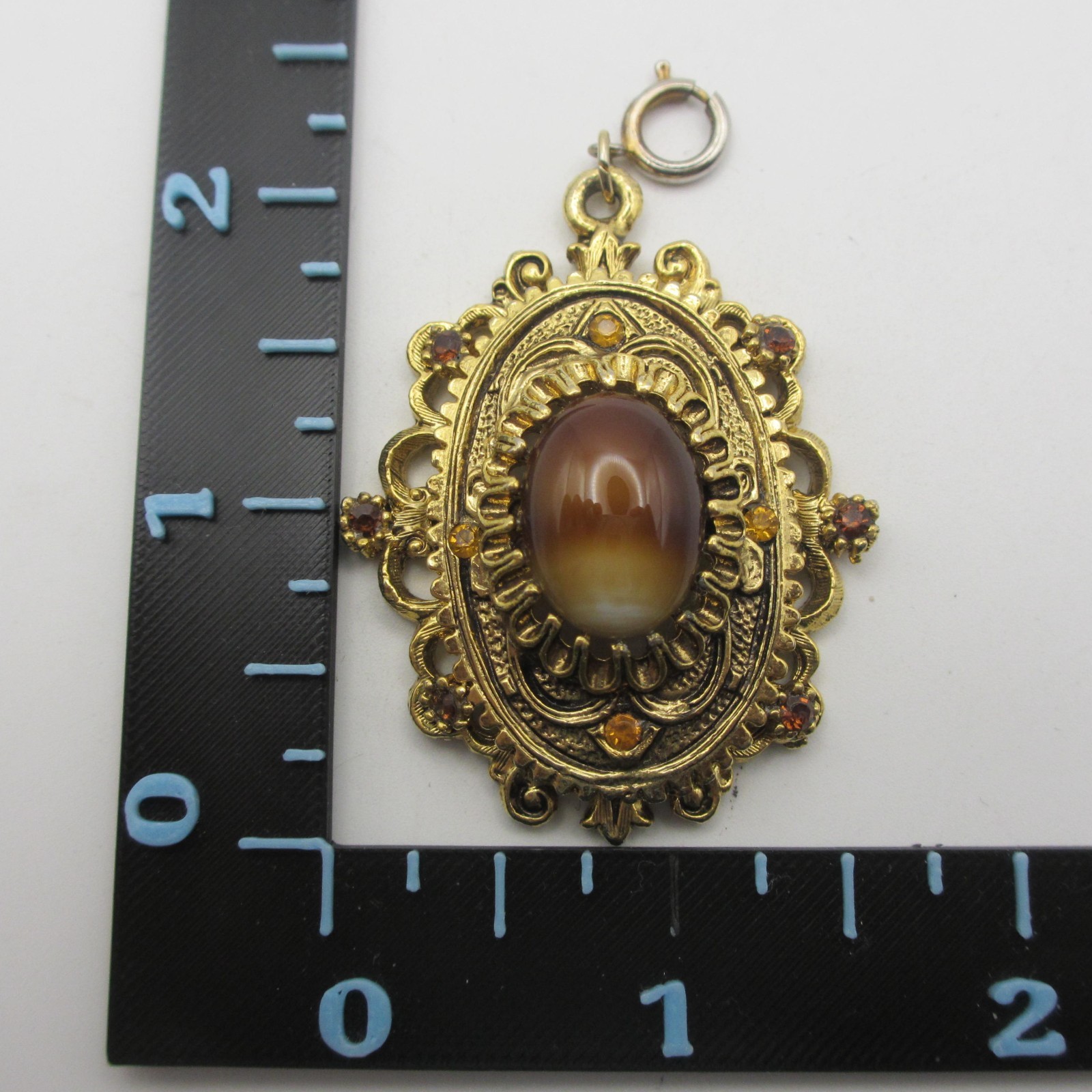 Vintage Celebrity Pendant Rhinestone Cabochon Ornate Textured Gold Tone