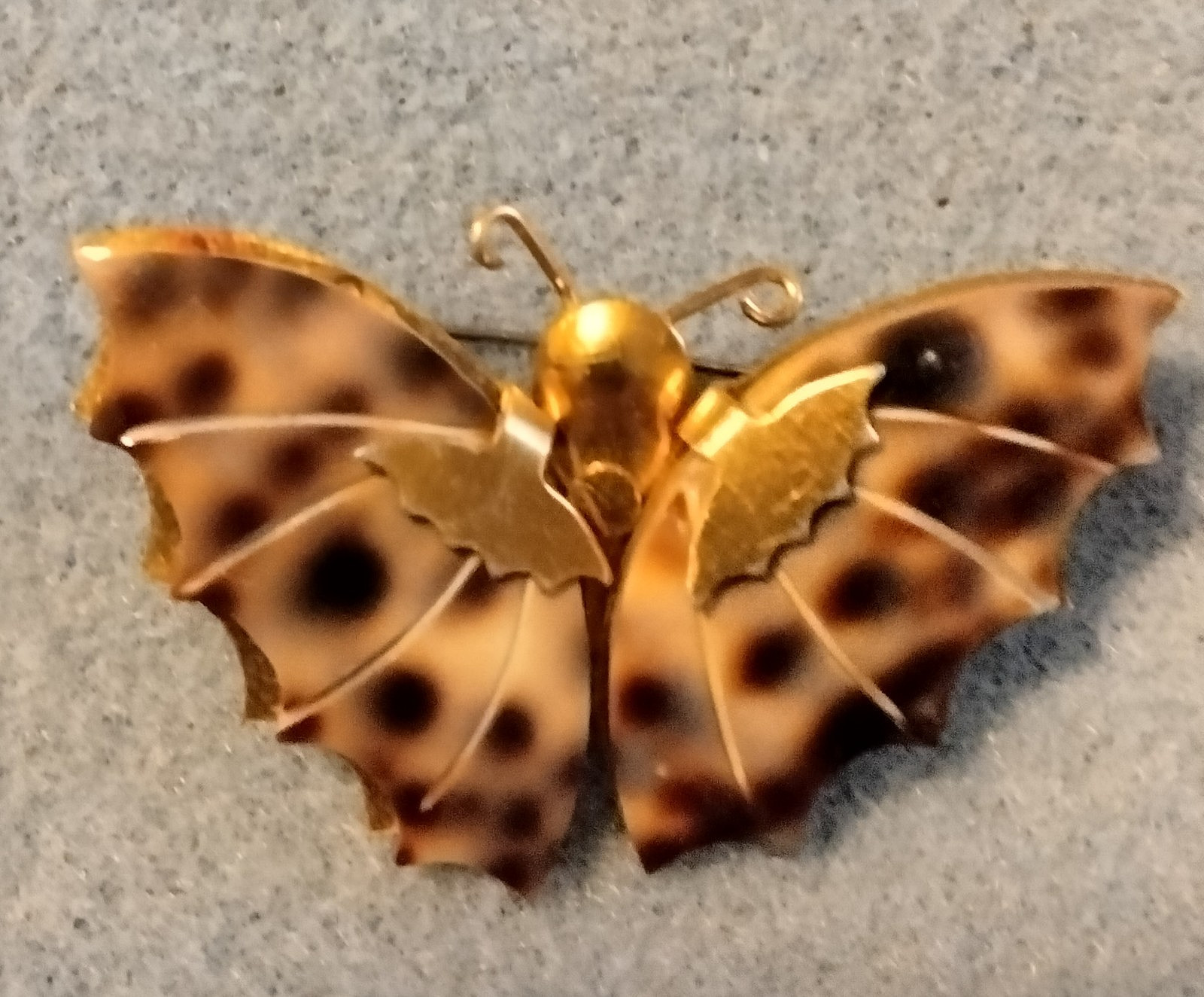 Vintage Lot of 6 Bug Brooches (2623)