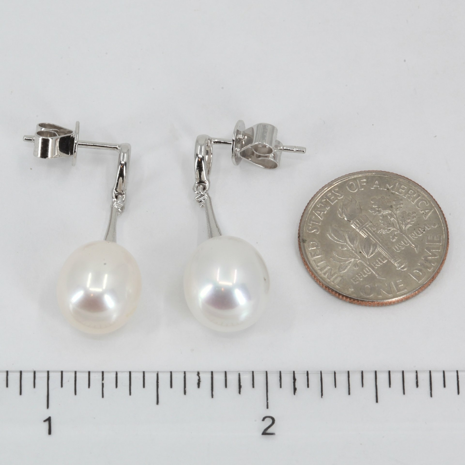 14K White Gold Diamond White Pearl Hanging Earrings D0.01 CT