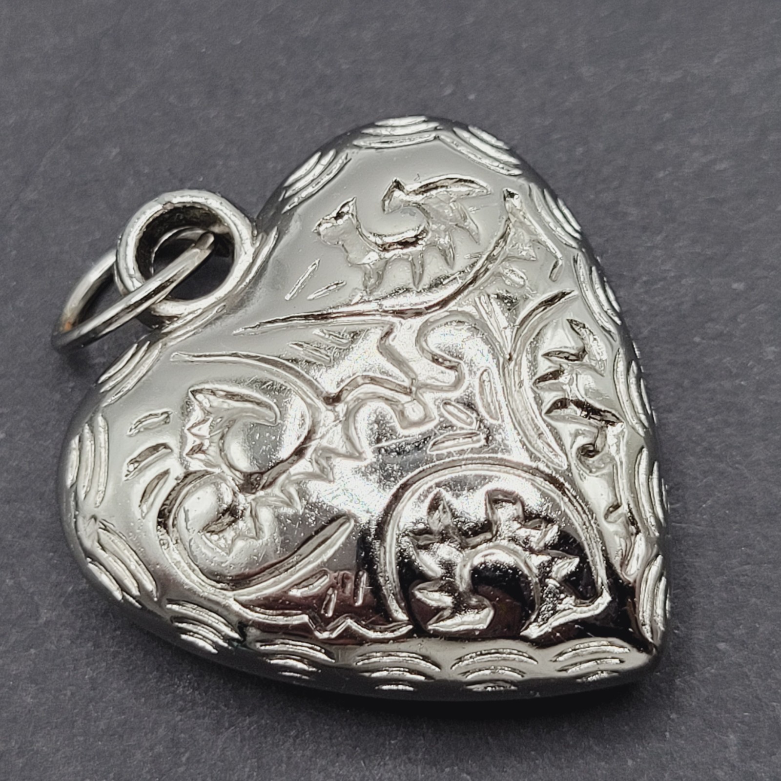 Puffed Puffy Puff Heart Silver Tone Acrylic Engraved Pattern Vintage Pendant