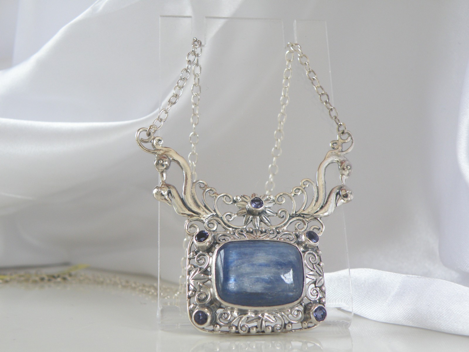 Sterling Silver 925 Natural Kyanite Iolite Art Nouveau Style Necklace 18″