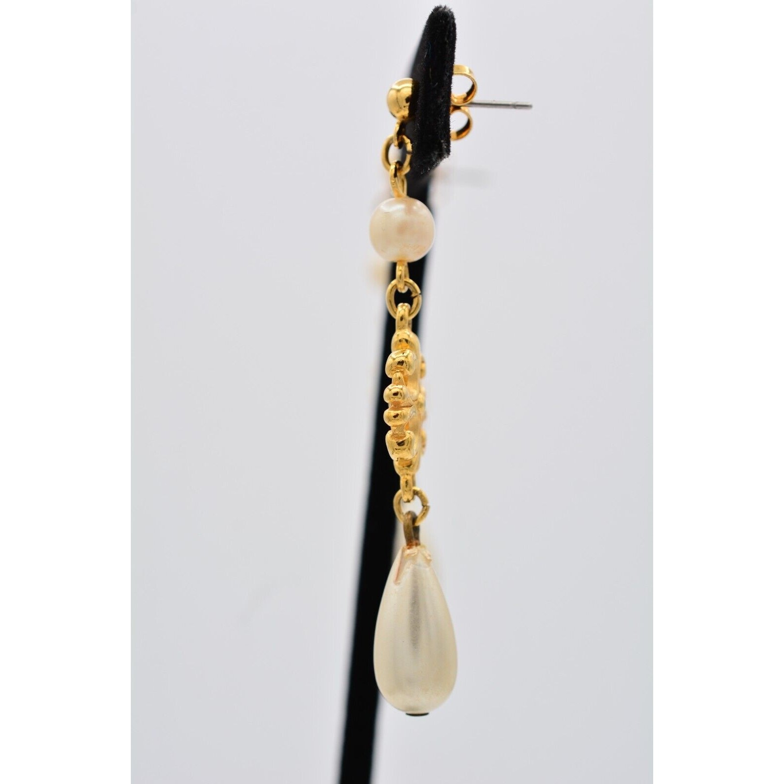 Vintage Dangle Drop Pearl Earrings Gold Tone Lightweight 2.25″ 1980s BinAV