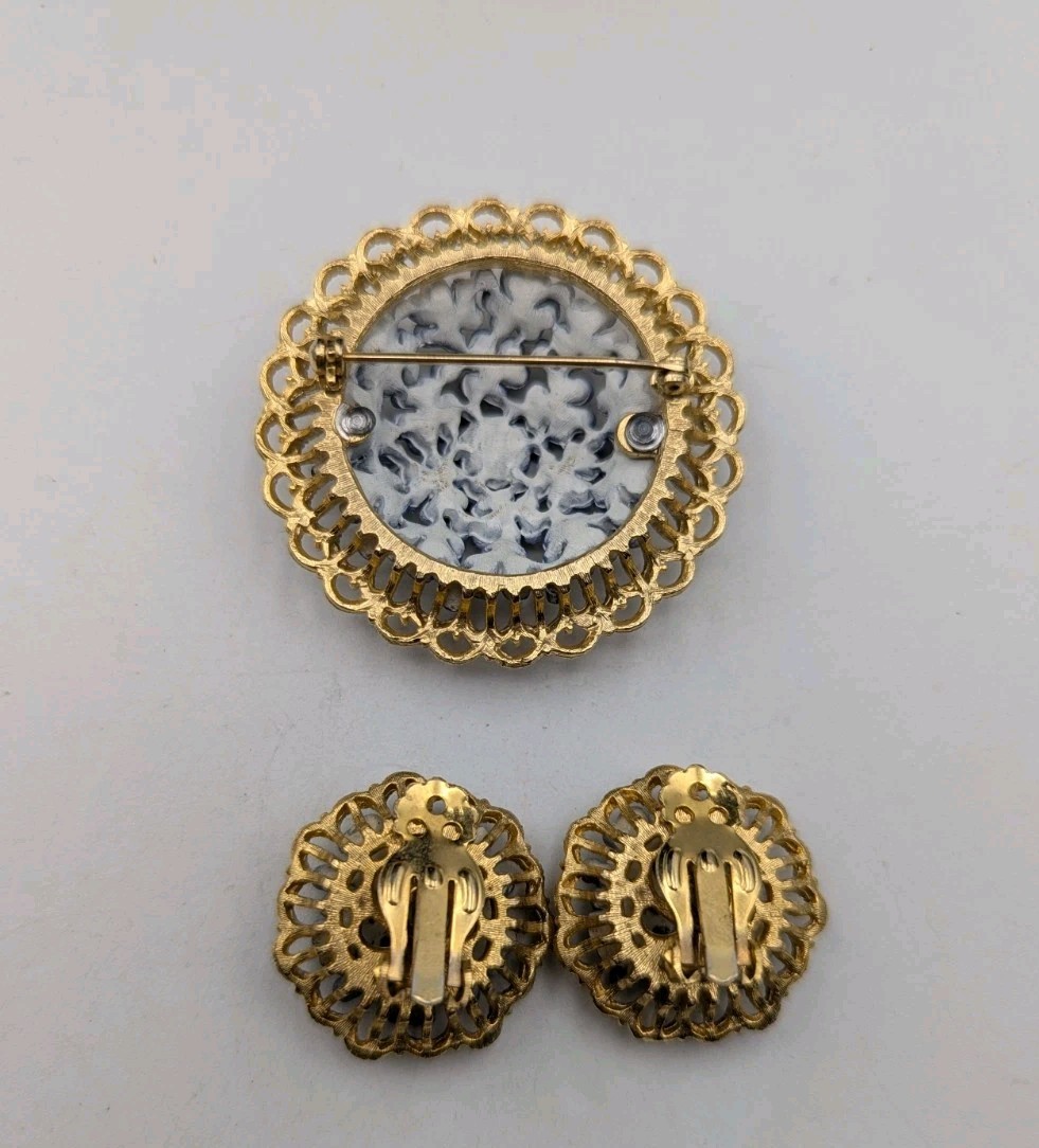 Vintage Forget Me Knot Brooch /Pin & Earrings Gold Tone Clip On