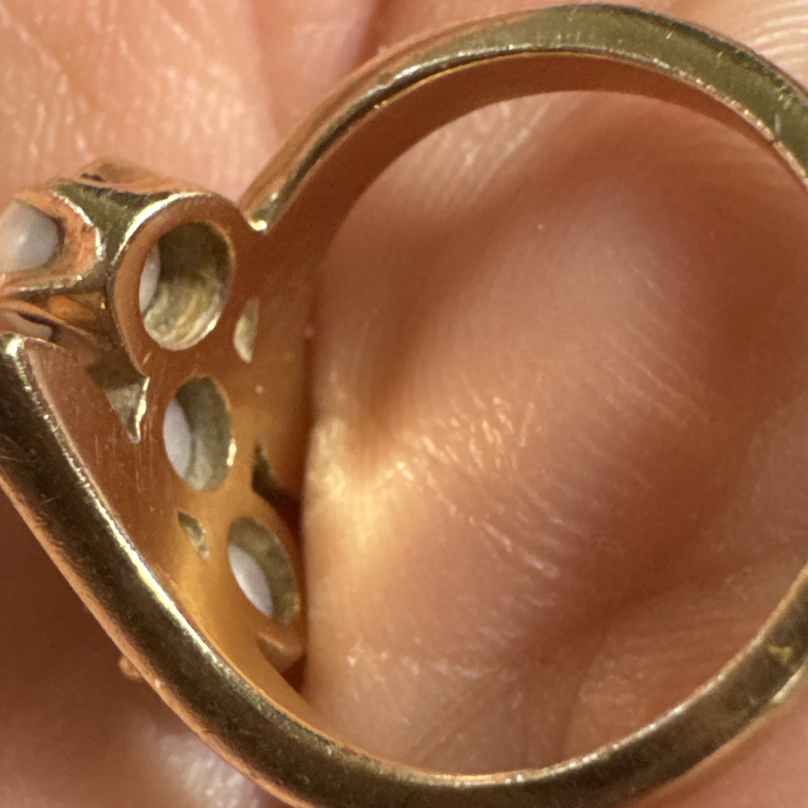10K Gold 3 Cultured Pearl Ring Cluster Prong Child Petite Ring Size 3 2.5g