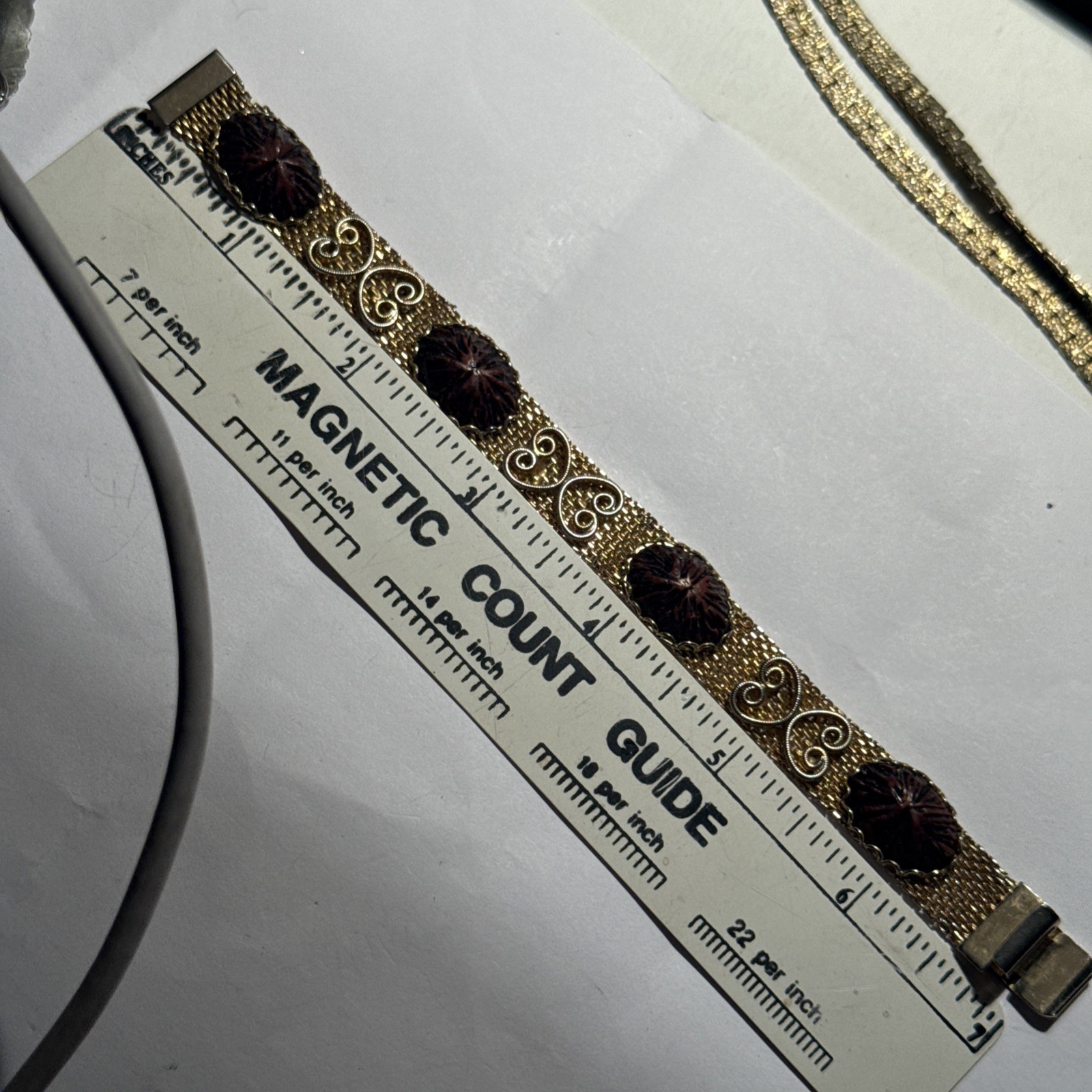 VTG Gold Toned Mesh bracelet 7”