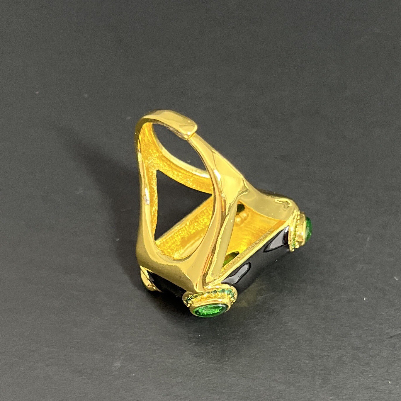 Gripoix Glass Cocktail Ring Gold Tone Black Enamel Green Cabochon Adjustable 6-9