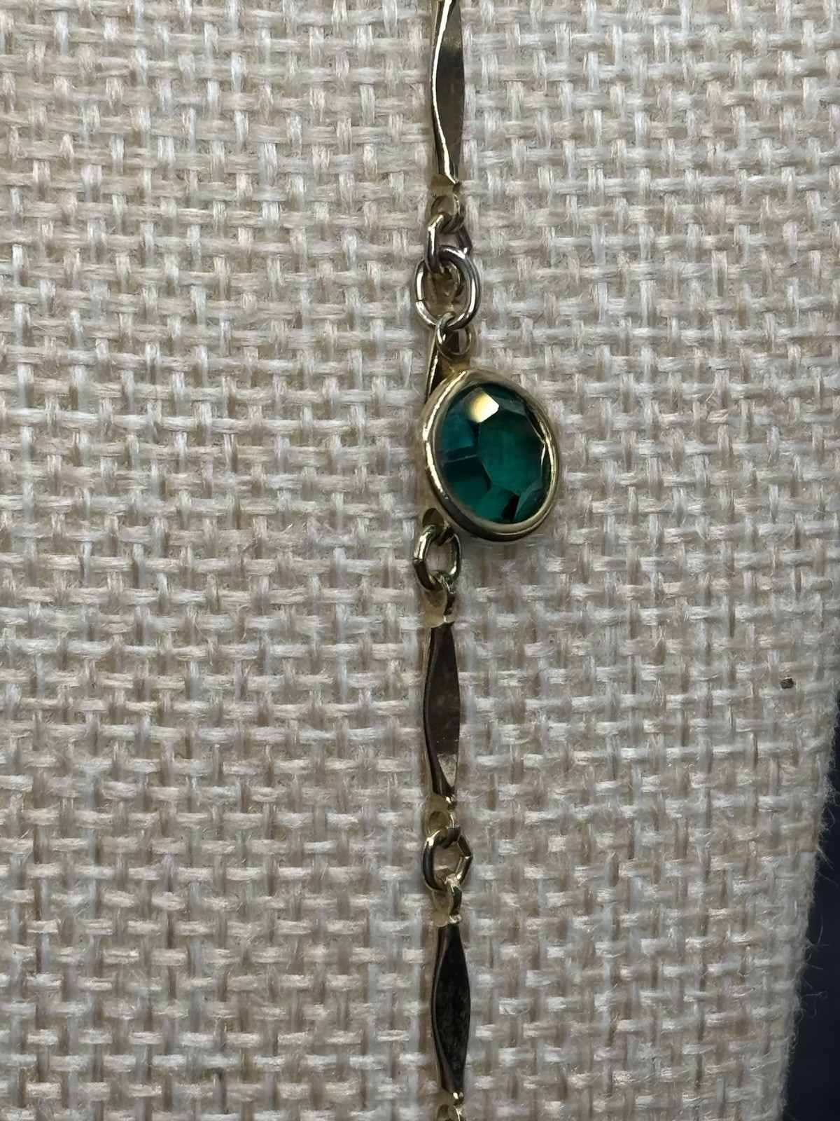 Vintage Bezel Set Green Crystal Station Necklace Bar Link Chain 23”