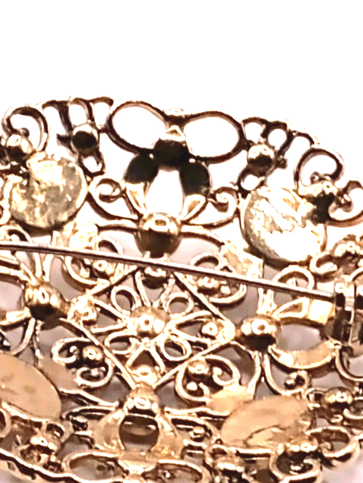 Vintage Filigree Brooch Champagne Colored White Faux Pearls Gold Tone 2 in D