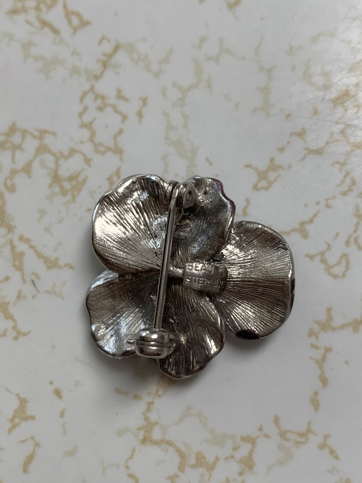 VINTAGE STERLING SILVER BEAU ENAMELED PANSY 925 PIN