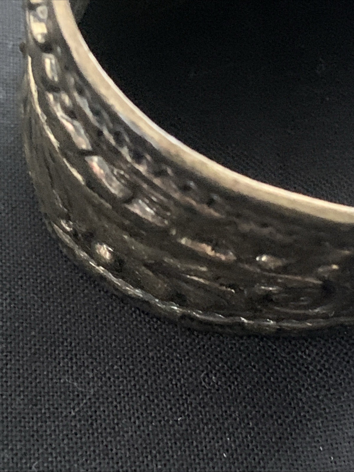 🌵Stunning Vintage South Western 2” Wide Tiger’s Eye Cuff Bracelet