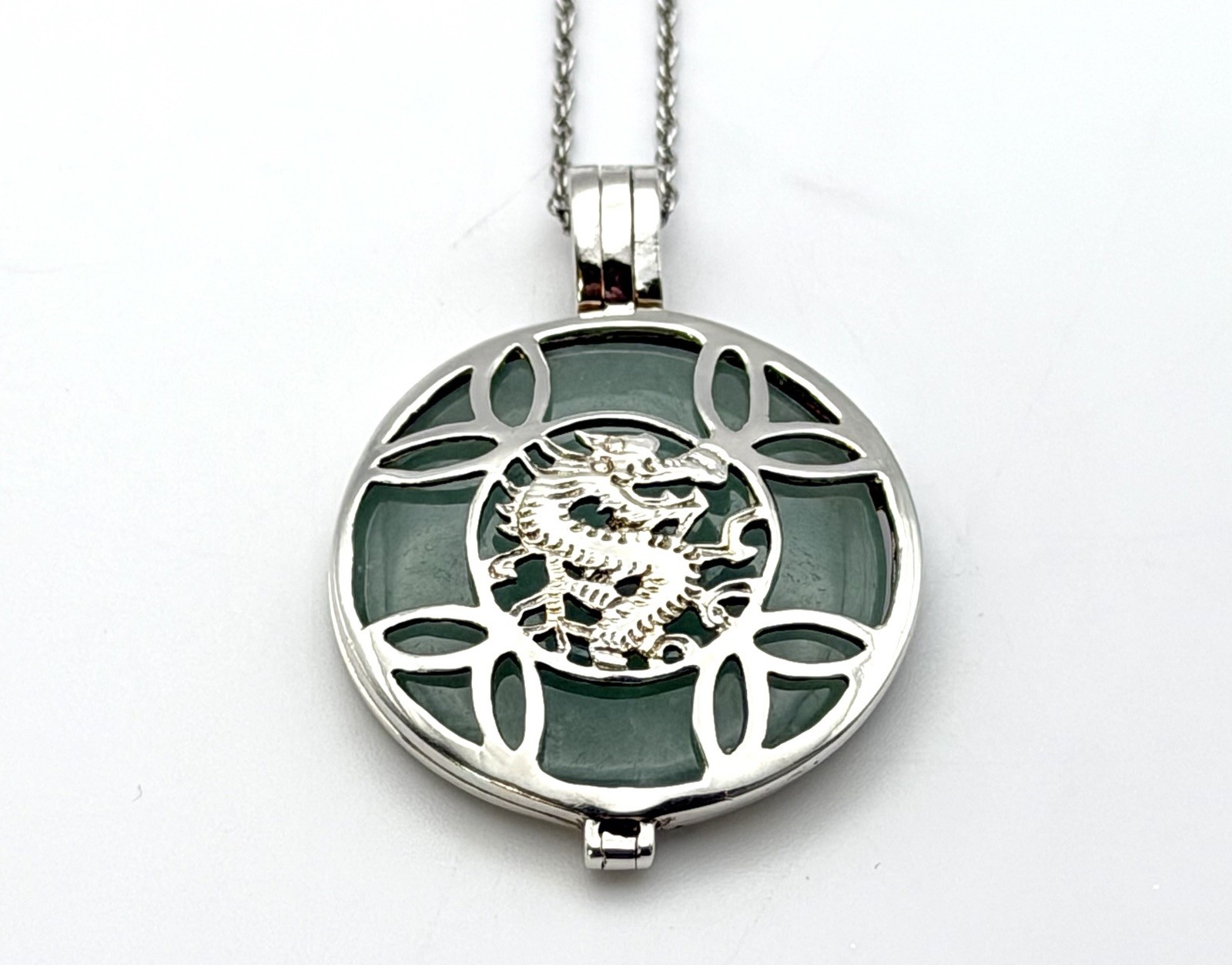 Vintage Sterling Silver Jadeite Jade Dragon Pendant Chinese Necklace 20” Chain