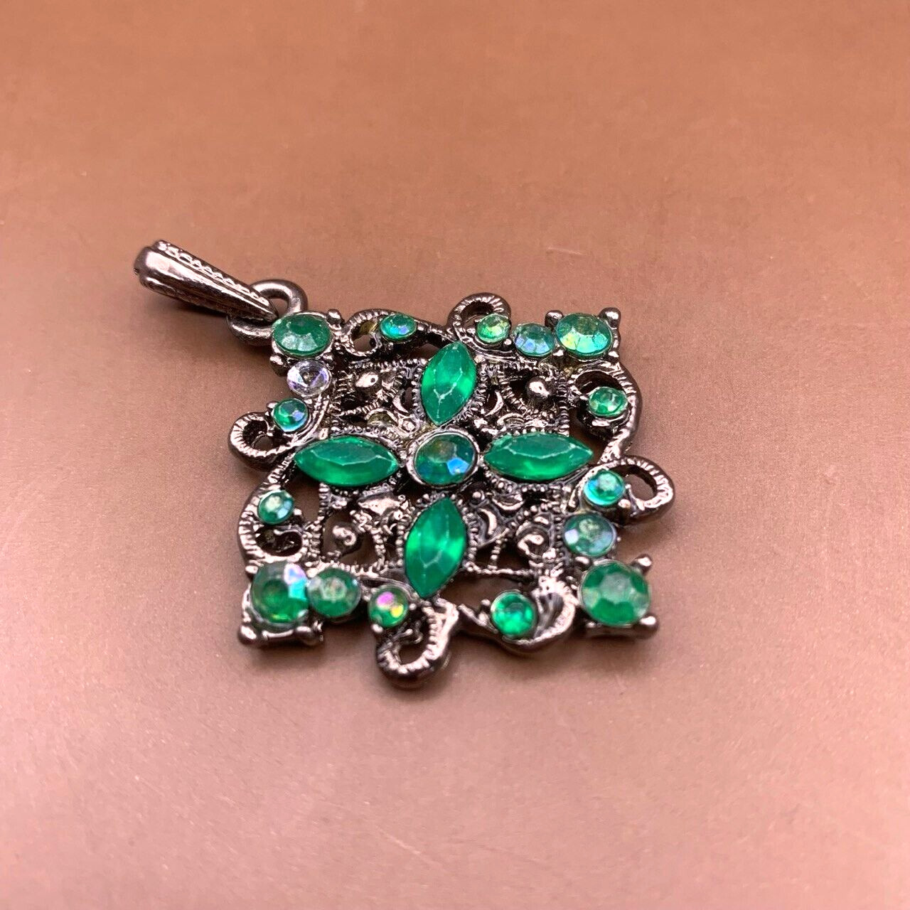 “Pendant” Soviet Era Decorative Jewelry, USSR. 39 x 52 mm/1.53 x 2.04 in, 12.3 g