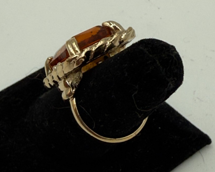 SARAH COVENTRY Ring Wild Honey Cocktail Amber Glass Gold Tone 1970 Size 6