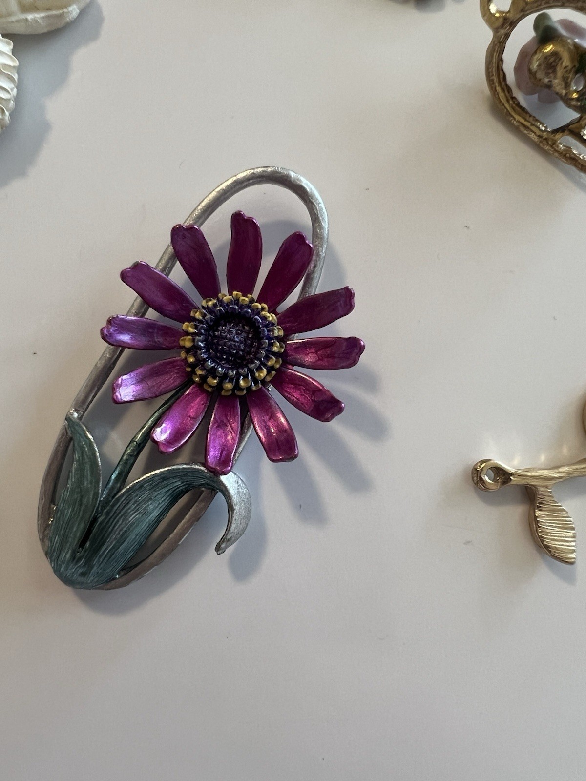 Pendant Charm Lot Resin, Metal, Enamel Flowers Leaves Jewelry Gold & Silver Tone