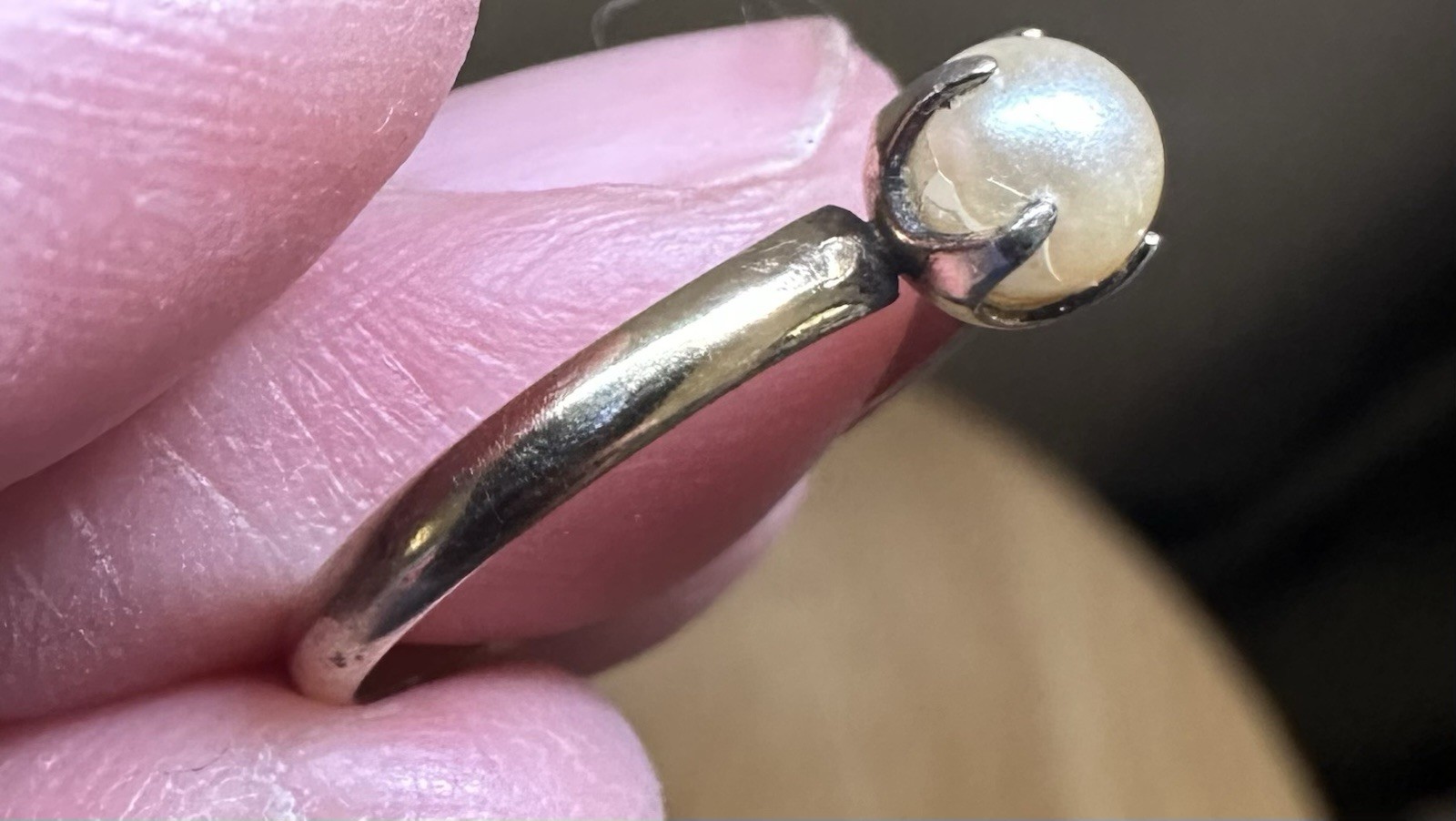 Vintage 18 KT HGE Dainty Pearl Ring 5-3/4