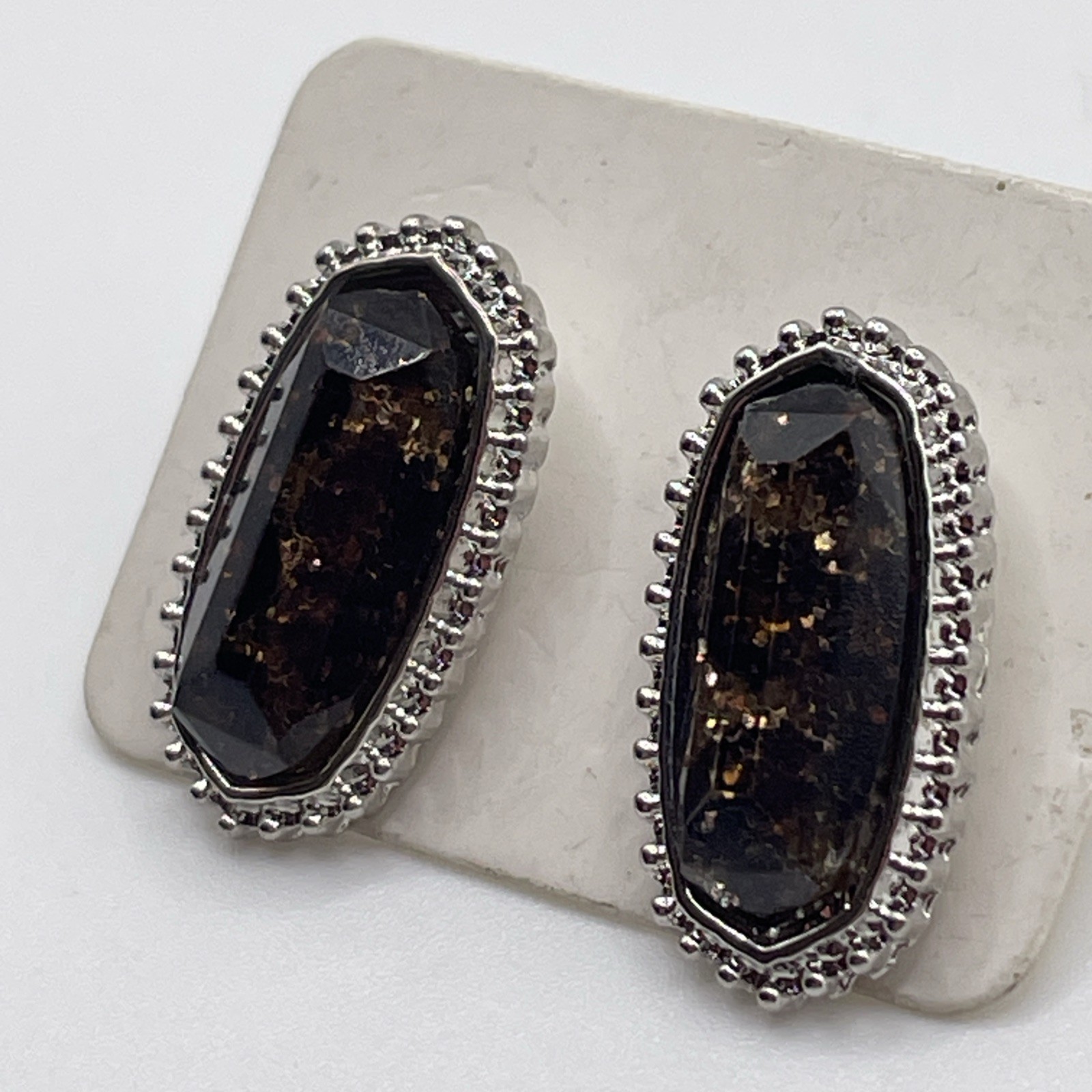 Earrings Vintage High Quality Acrylic Gem Stone Silver Tone Metal Stud Jewelry