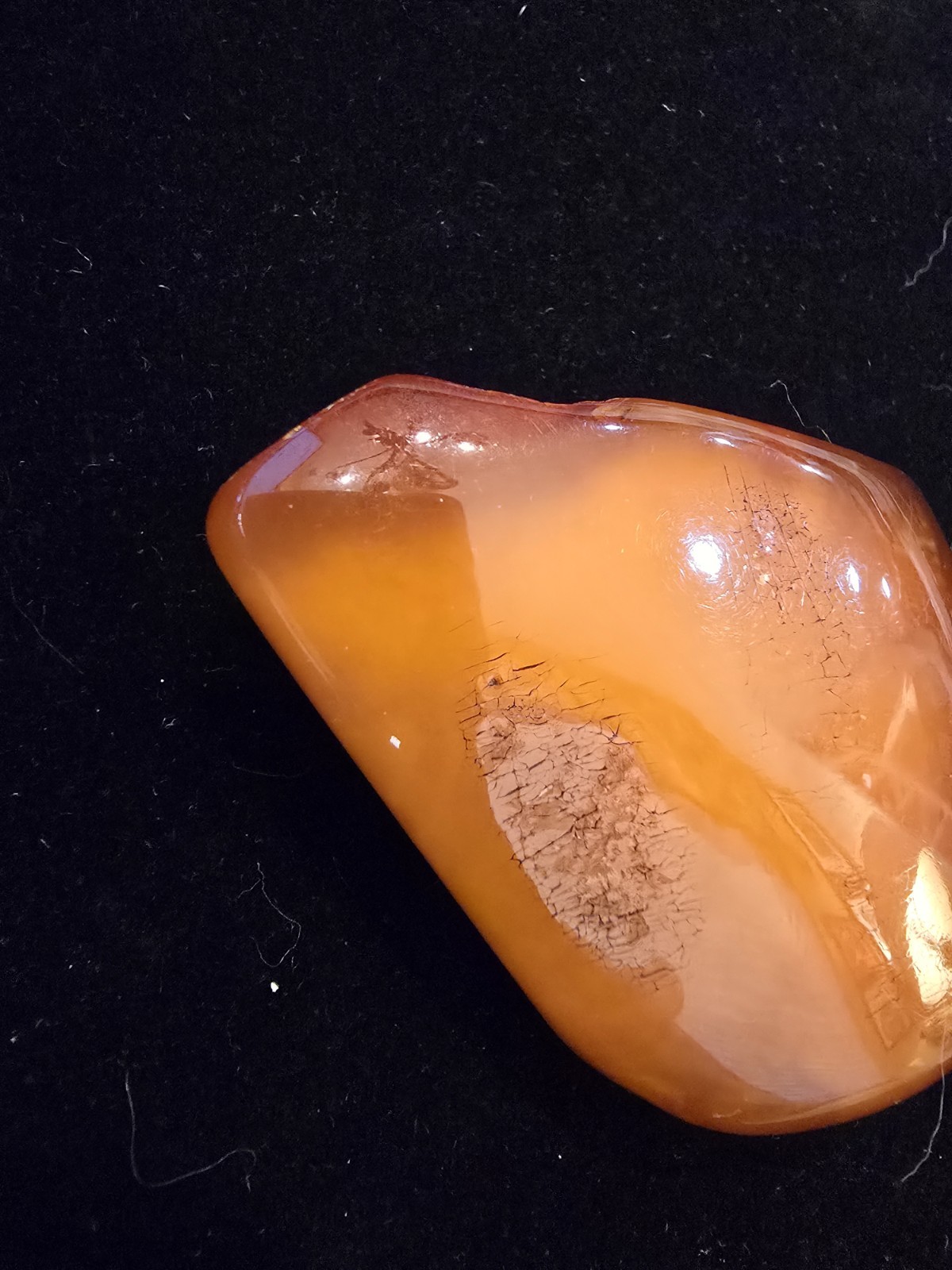 Vintage Natural Butterscotch/Honey Baltic Amber Brooch/Pin 25.5G Hand-Polished